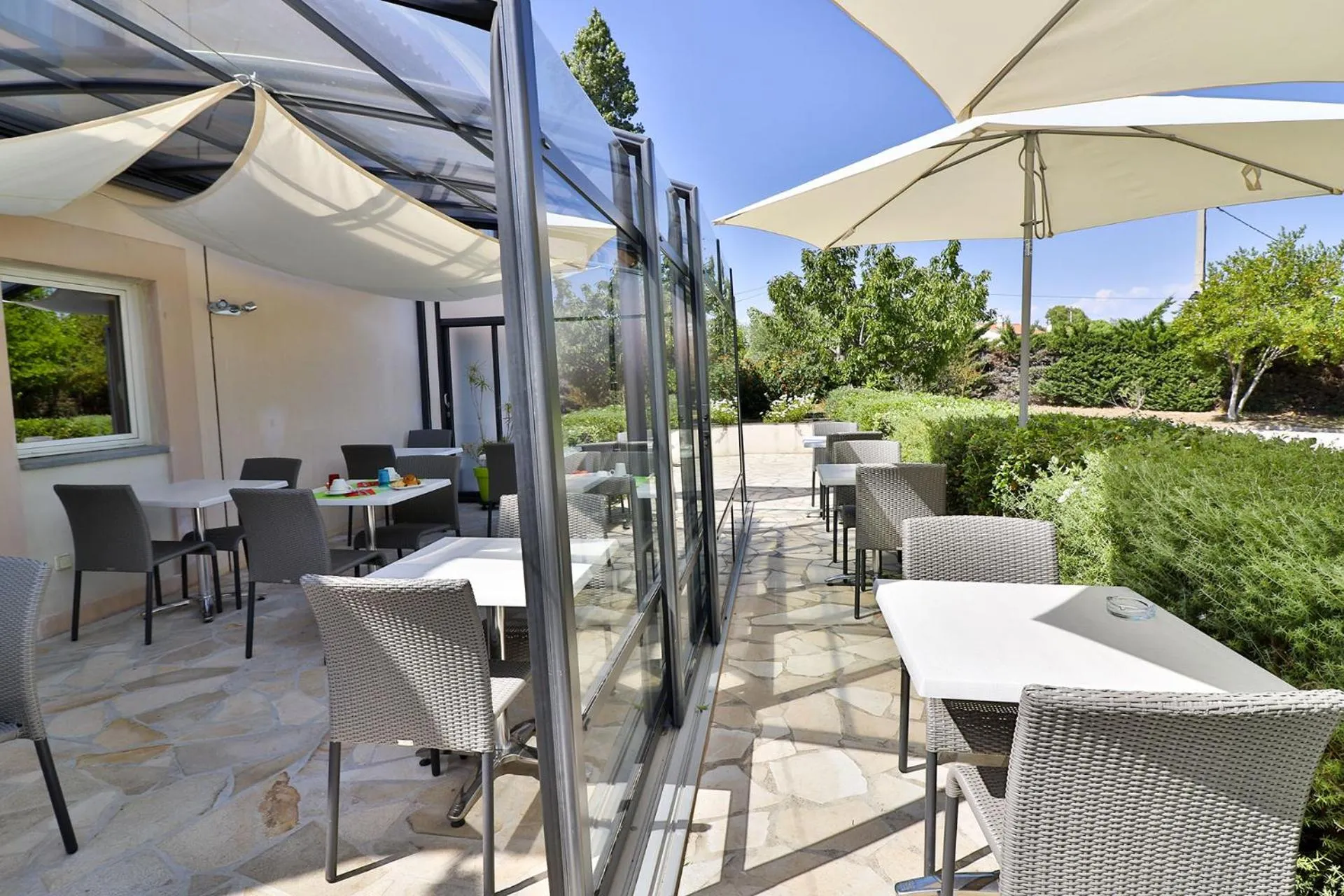 Balcony/Terrace in Hotel Le Coudon