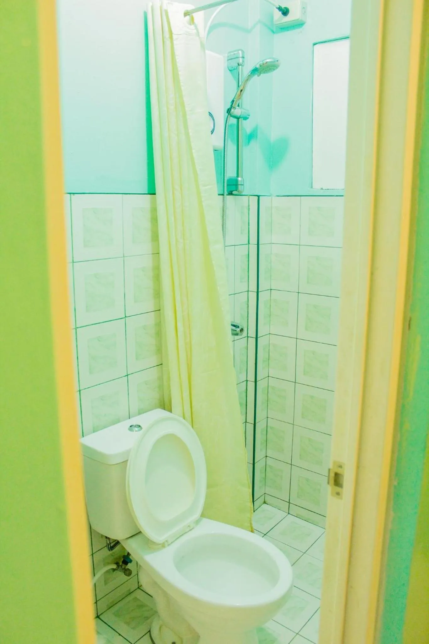 Backpackers Homestay - NomadsMNL