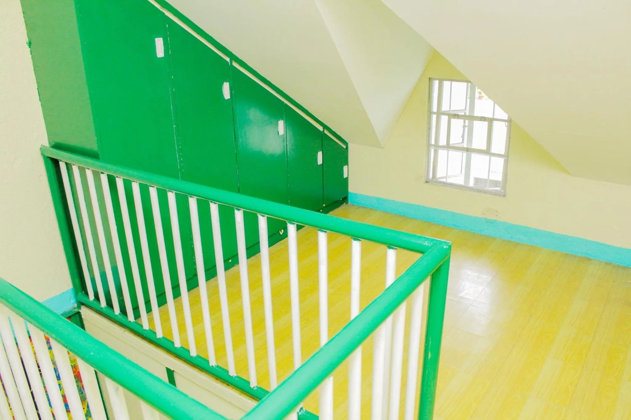 Backpackers Homestay - NomadsMNL