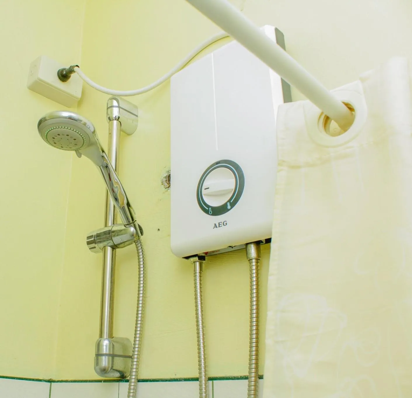 Backpackers Homestay - NomadsMNL