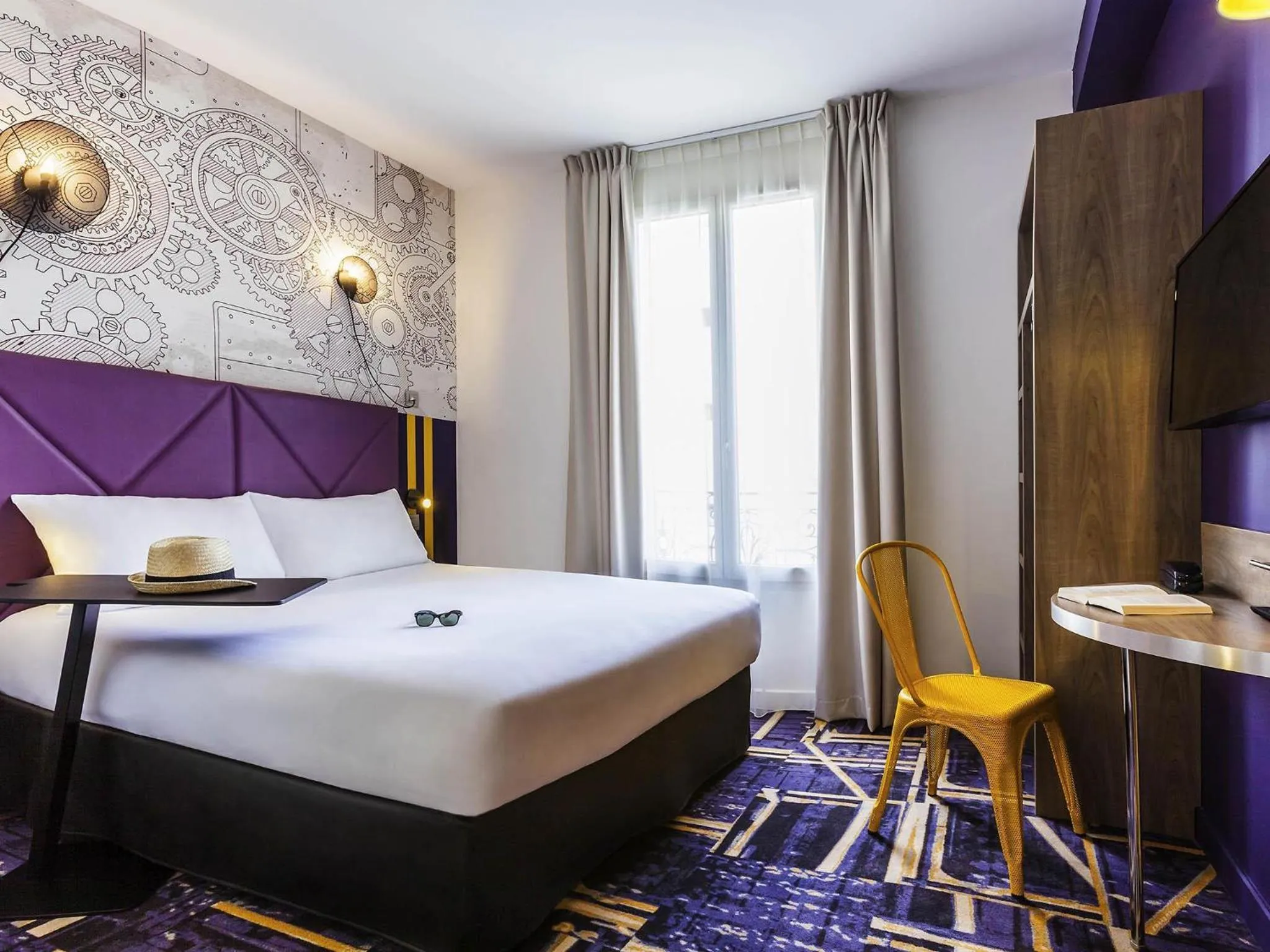 Bedroom, Bed in ibis Styles Paris Mairie De Clichy