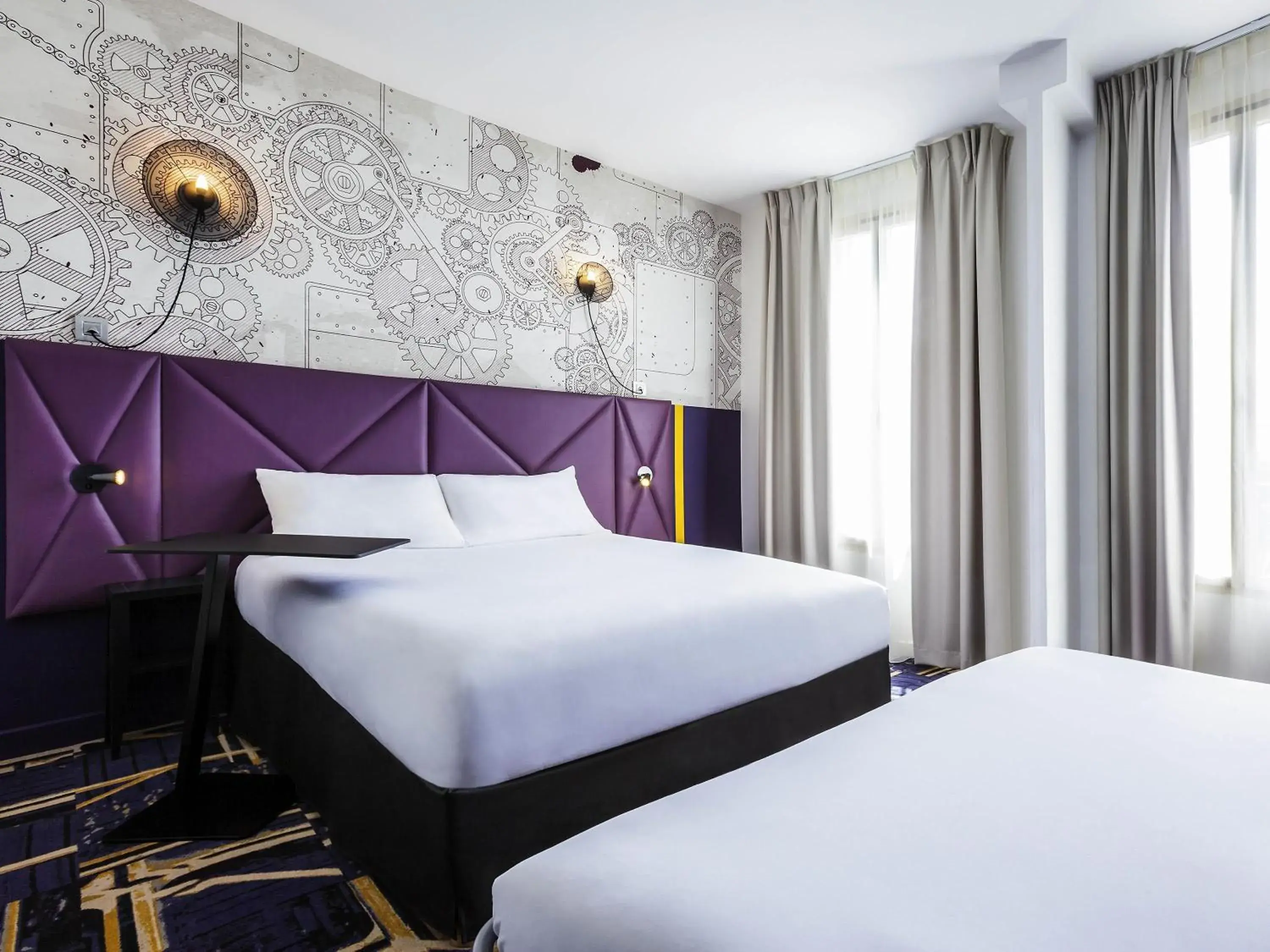 Standard Suite with One Double Bed and Two Single Beds in ibis Styles Paris Mairie De Clichy Standard Suite with One Double Bed and Two Single Beds in ibis Styles Paris Mairie De Clichy