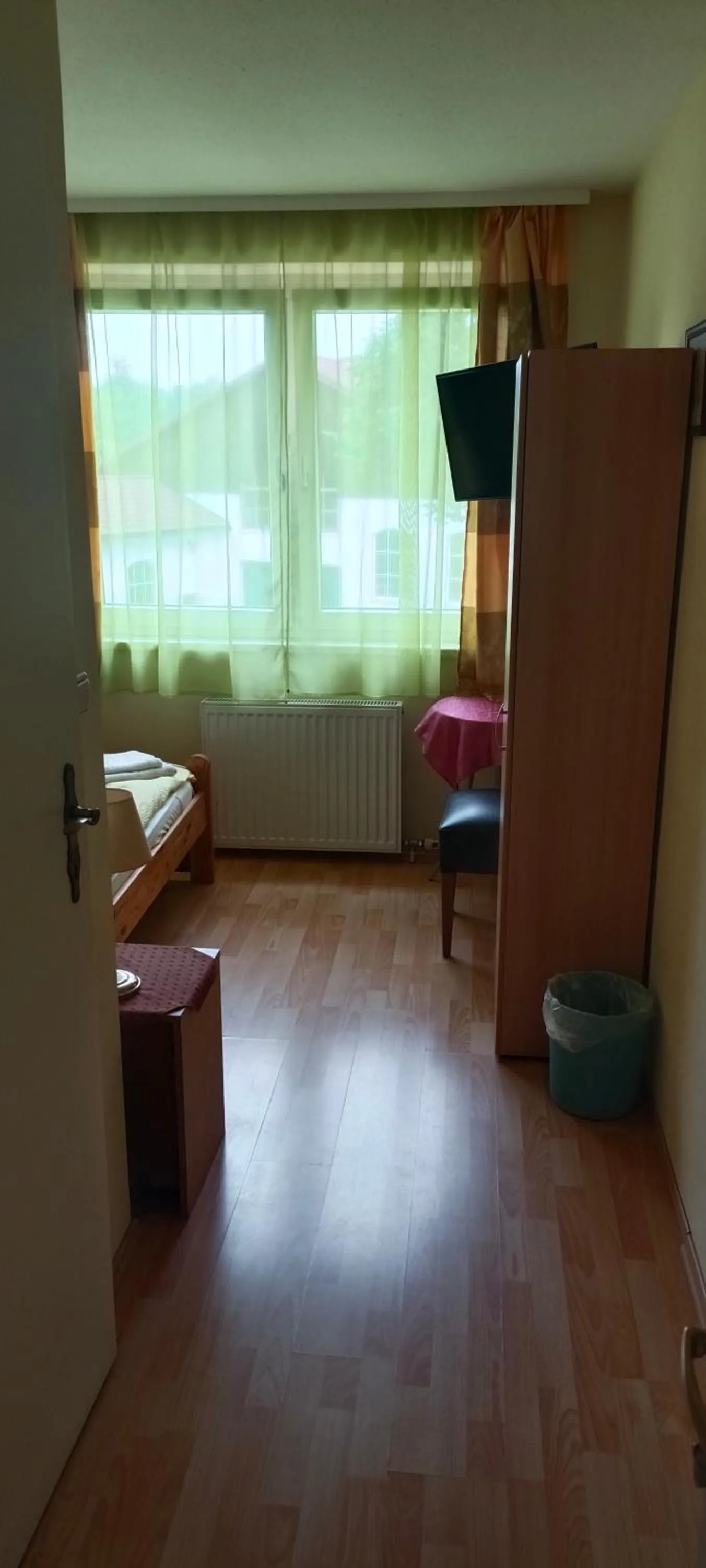 Other, Bed in Gasthaus Schwarzer Adler