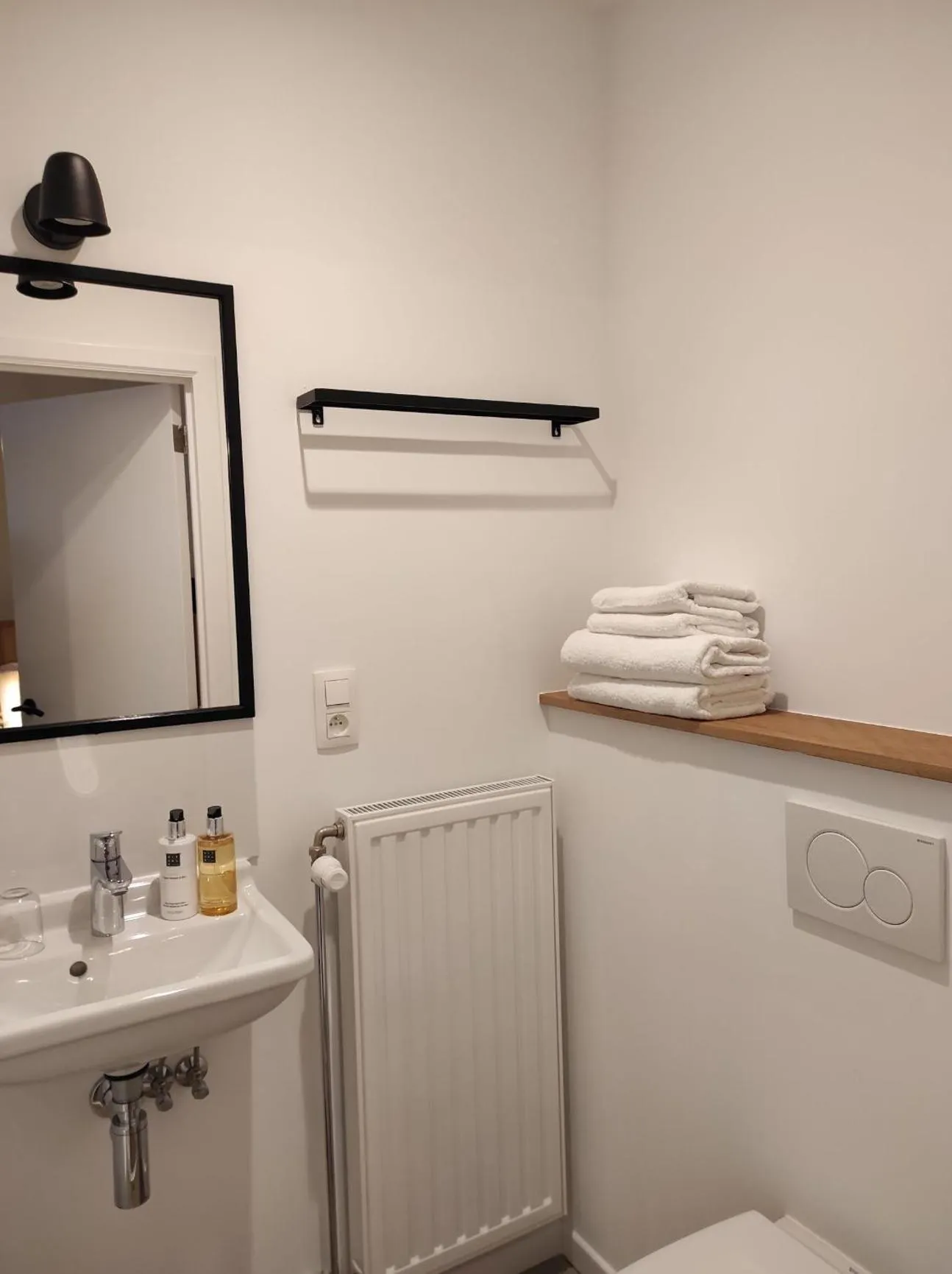 Bathroom in B&B In den Roden Schilt