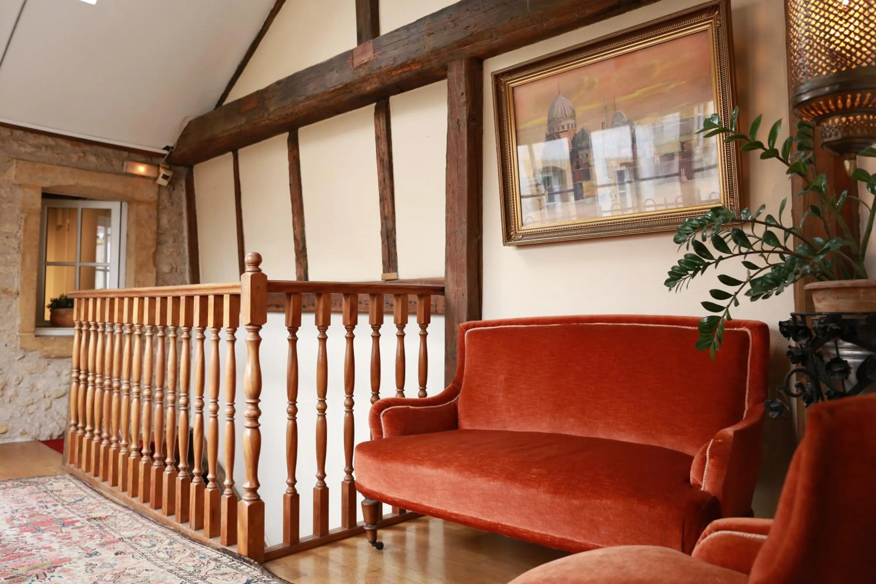 Seating area in Hôtel de la Cathédrale Metz