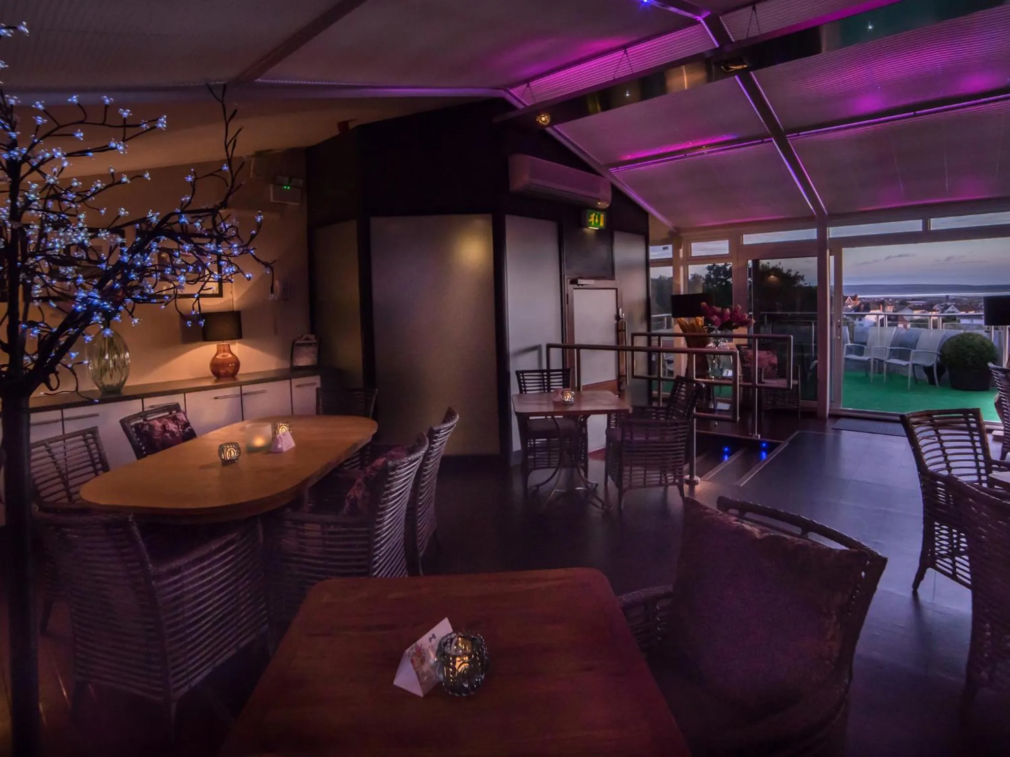 Photo of the whole room in Stradey Park Hotel