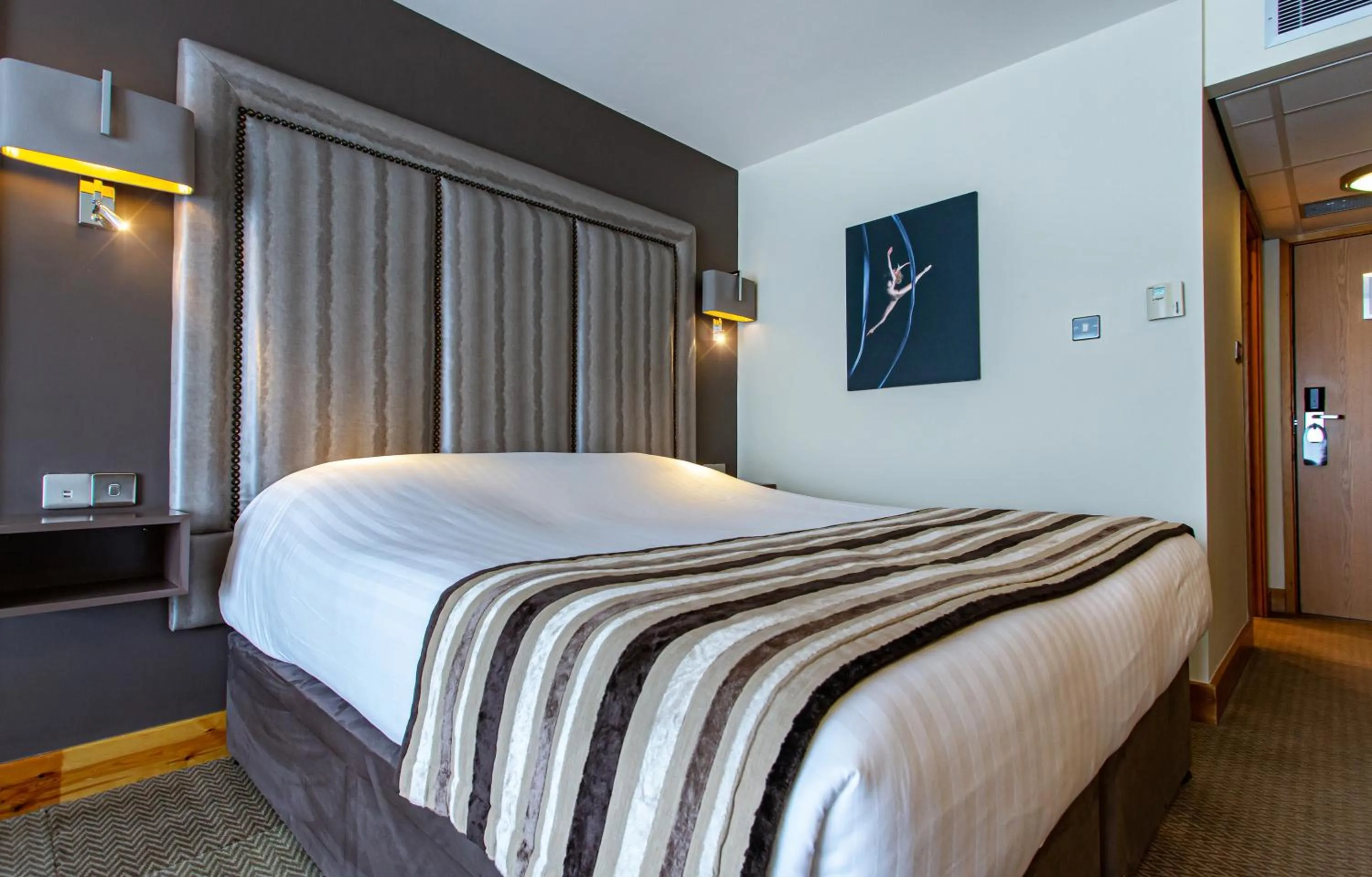 Bed in The Big Blue Hotel - Blackpool Pleasure Beach