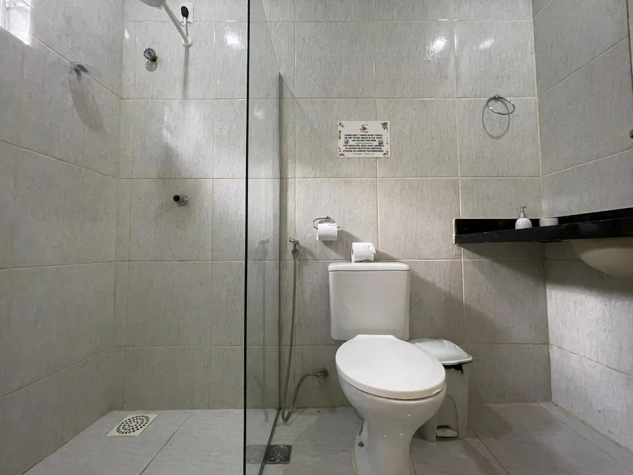 Toilet in Refúgio Pousada Fortaleza