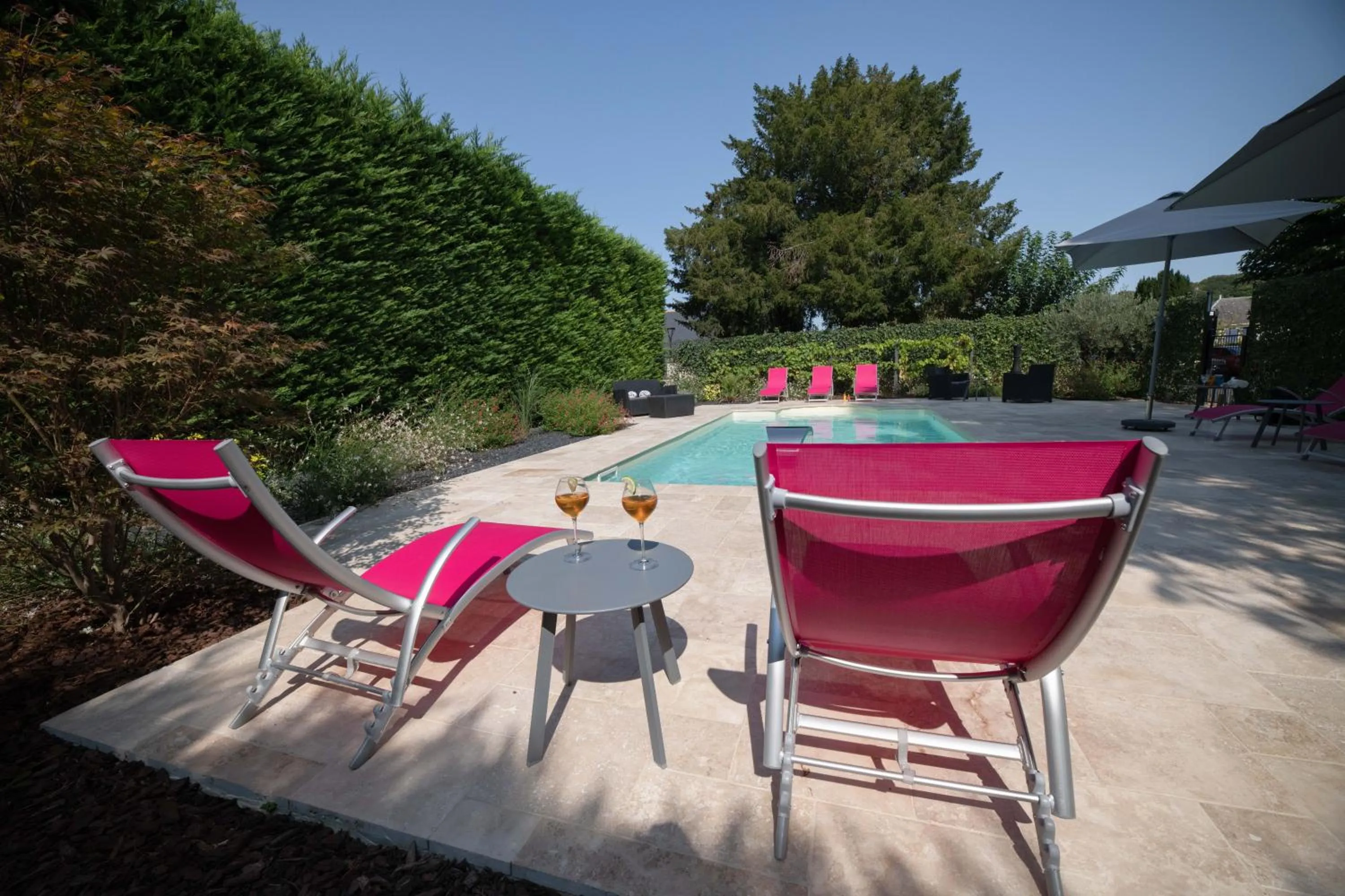 Garden in Logis Hotel La Croix Blanche Fontevraud