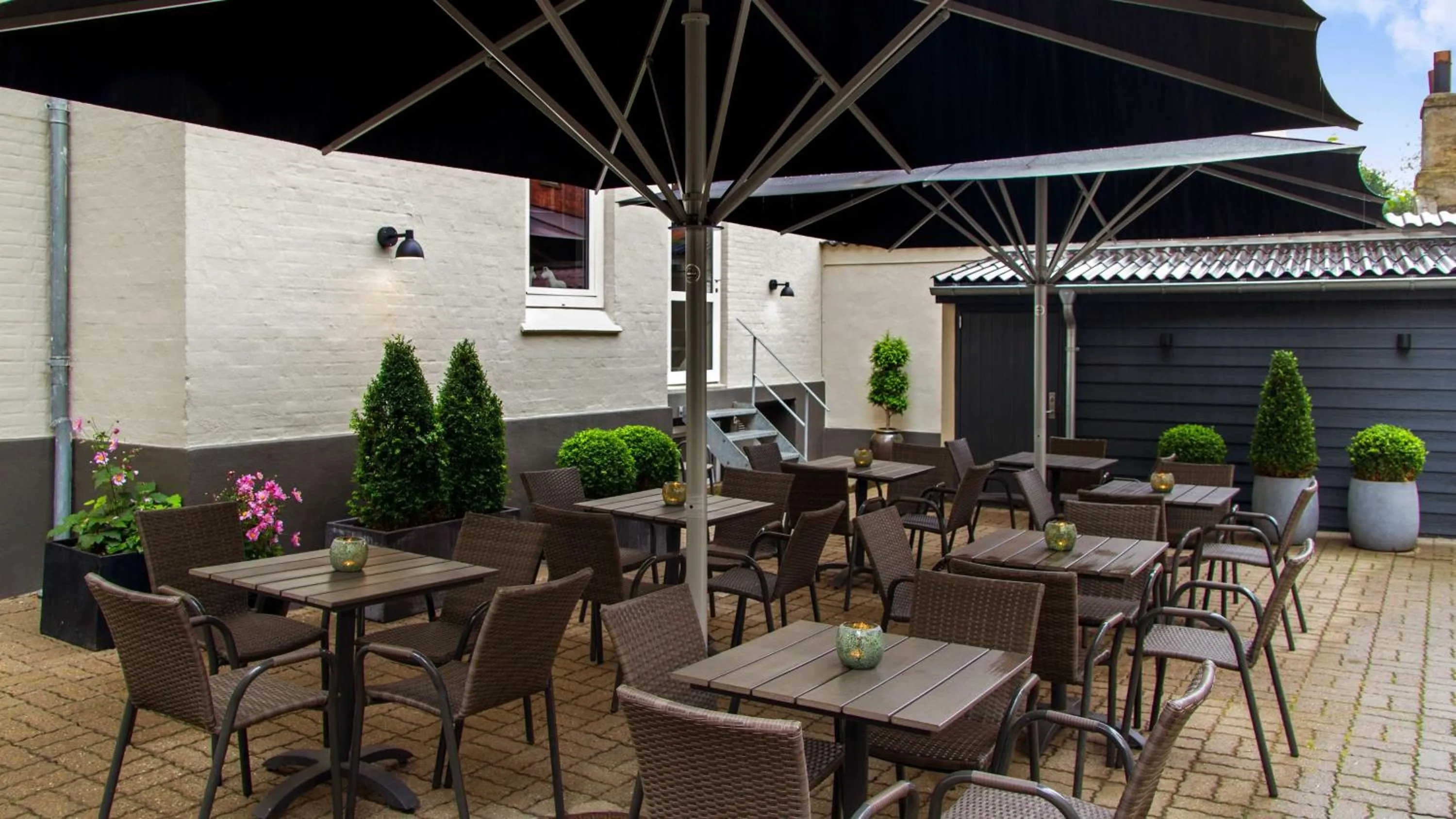 Property building in Hotel Kronjylland