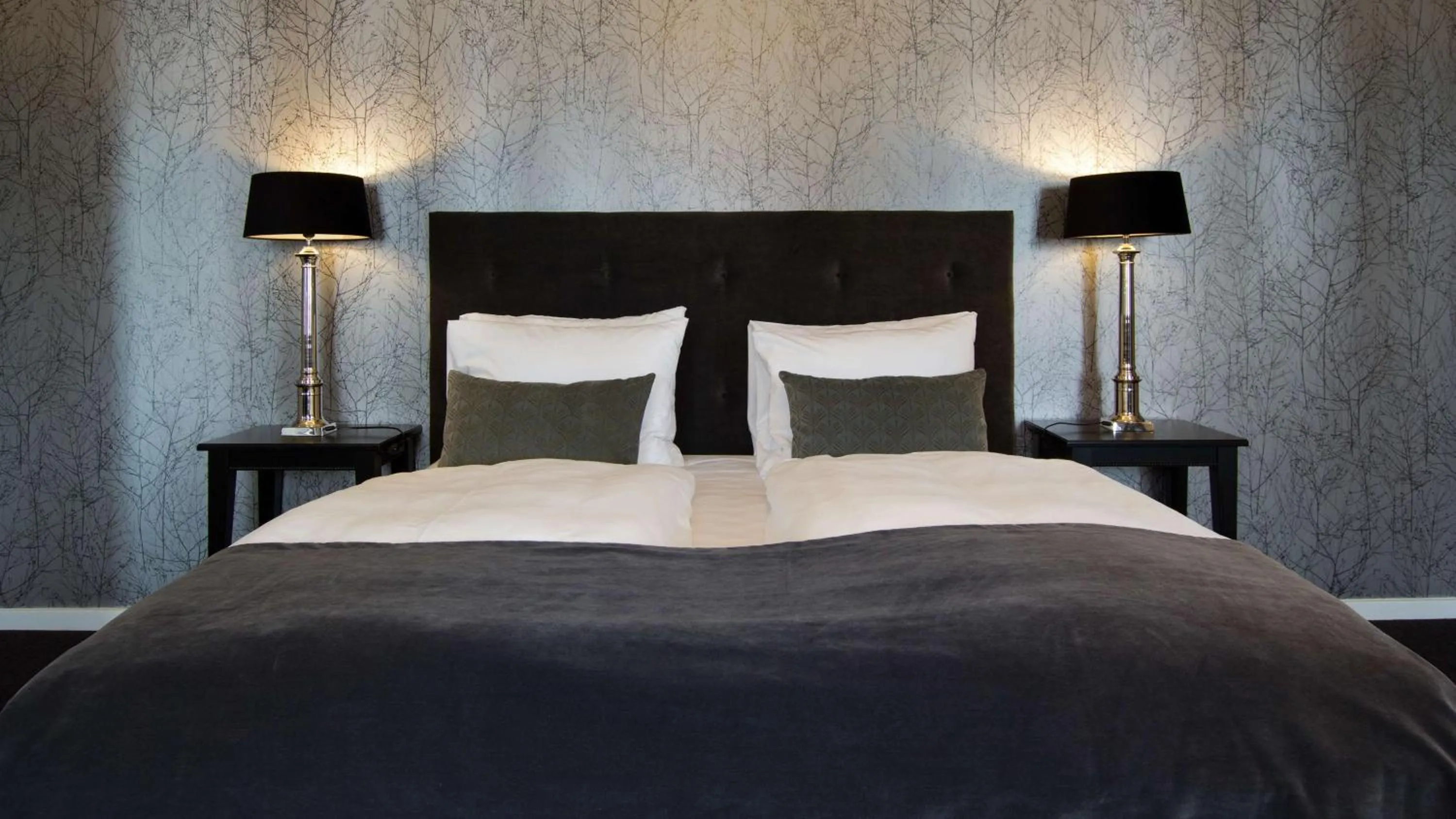 Photo of the whole room, Bed in Hotel Kronjylland