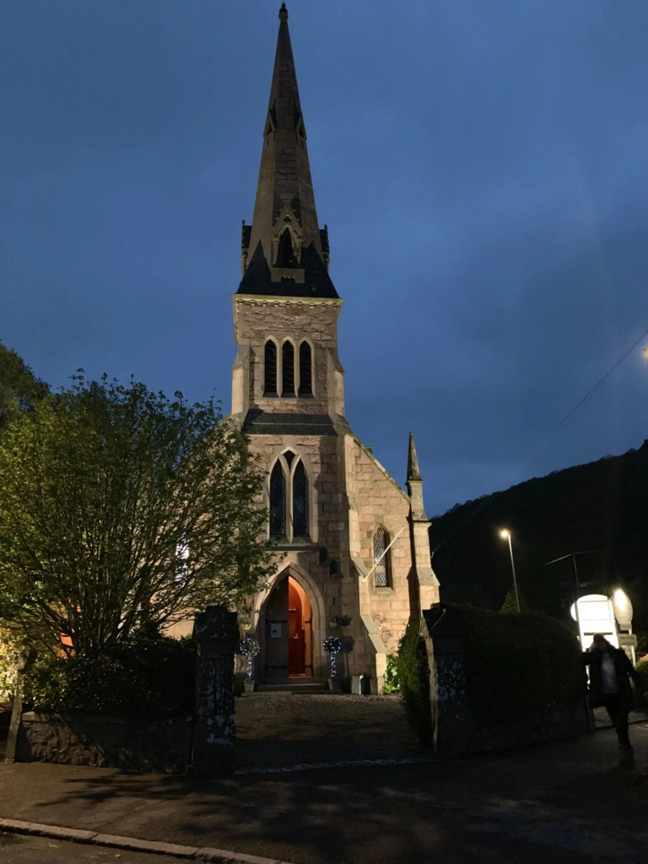 Facade/entrance in The Auld Kirk