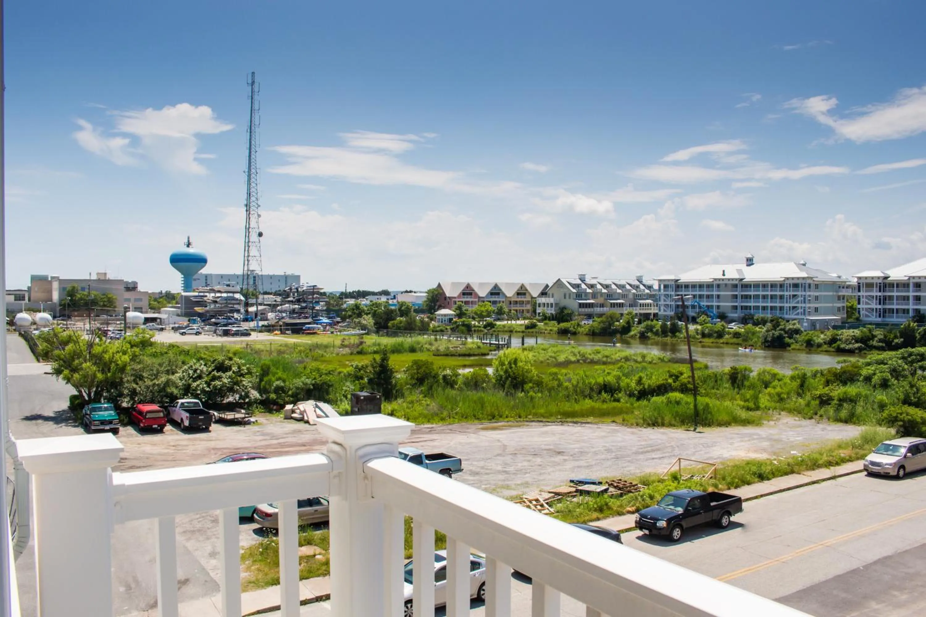 Broad Marsh Beach House