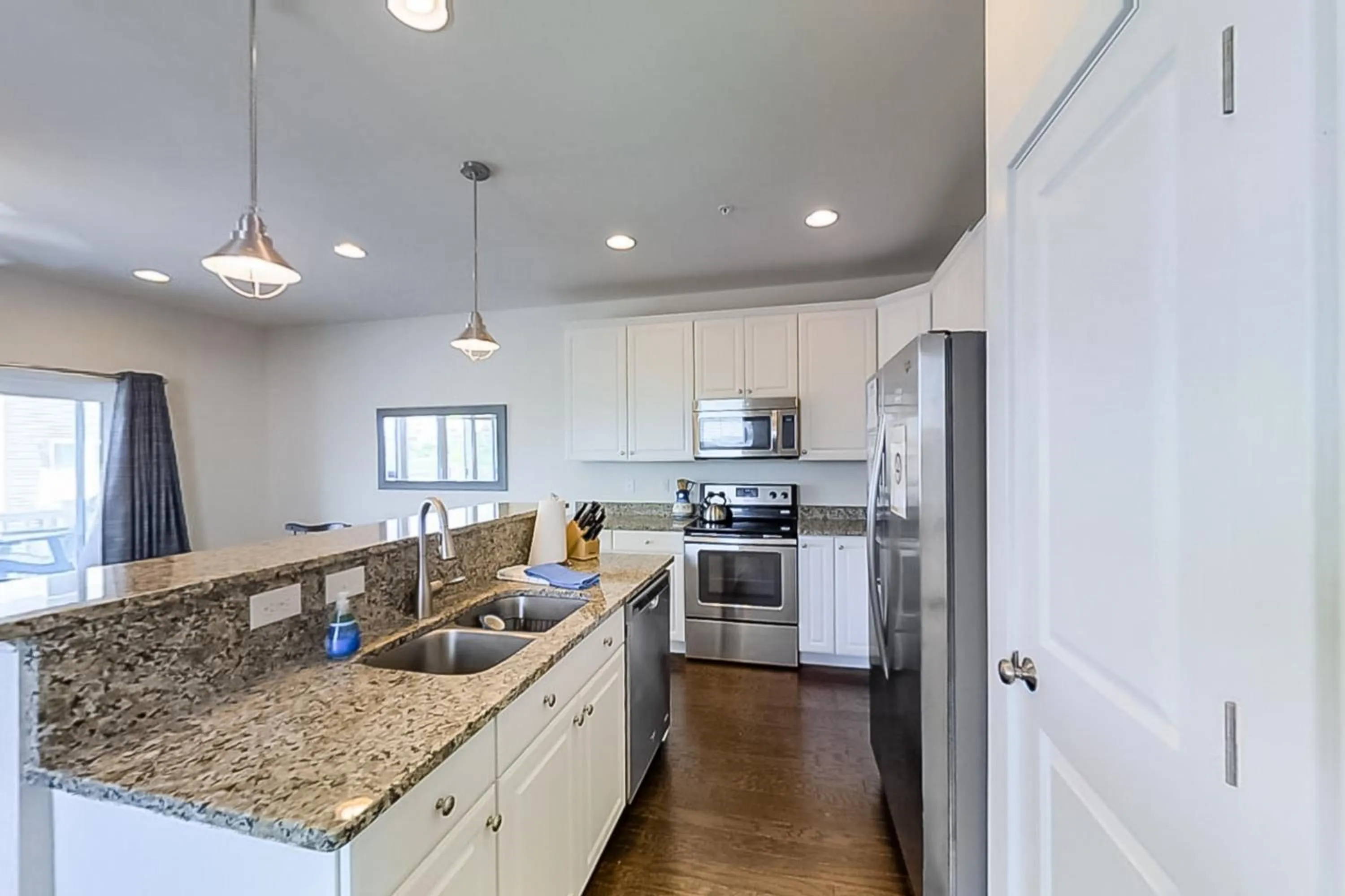 Broad Marsh Beach House