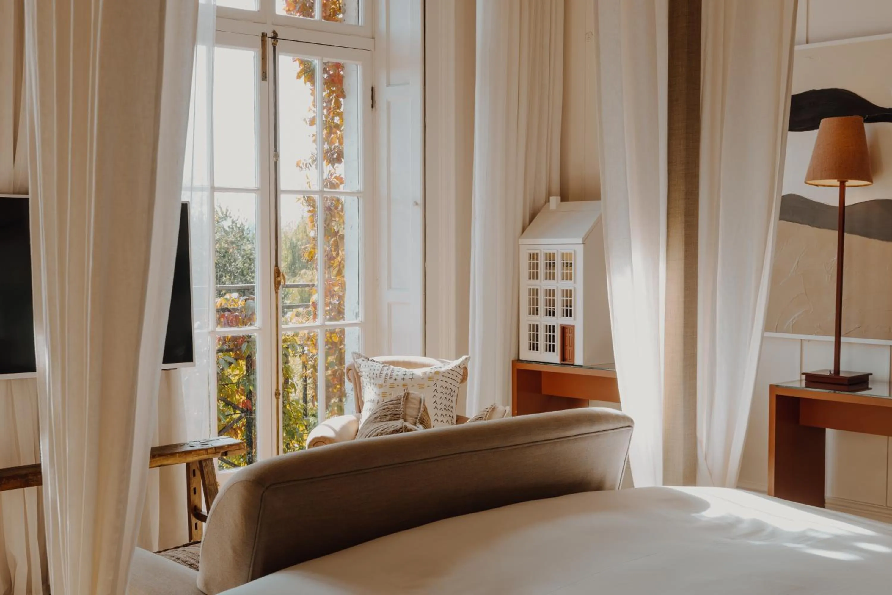 Bedroom, Bed in No 1 by GuestHouse, York