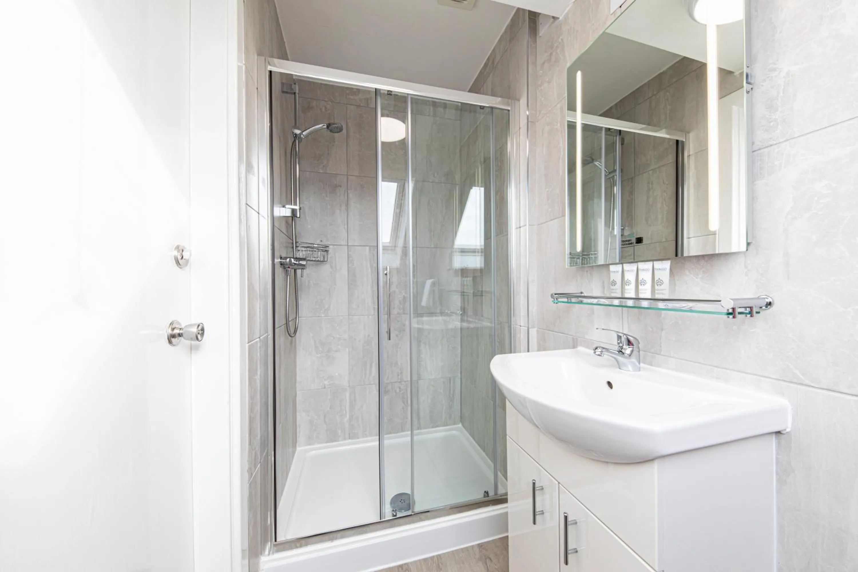 Shower in Scotland's Spa Hotel