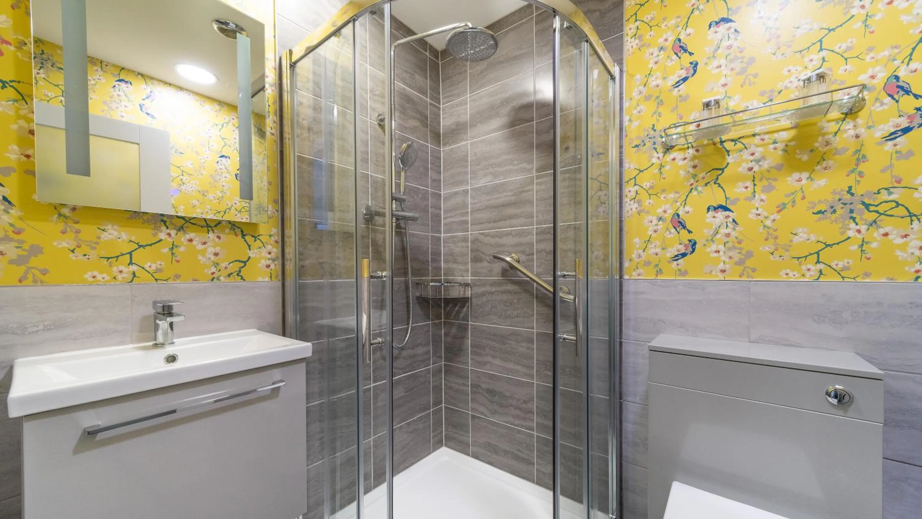 Bathroom in Scotland's Spa Hotel