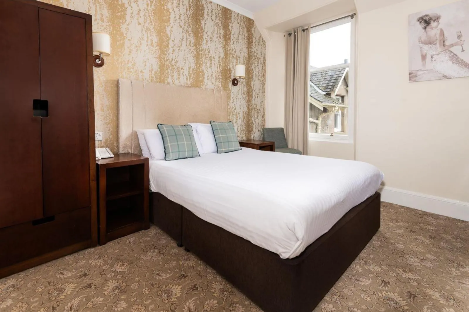 Bedroom, Bed in Scotland's Spa Hotel