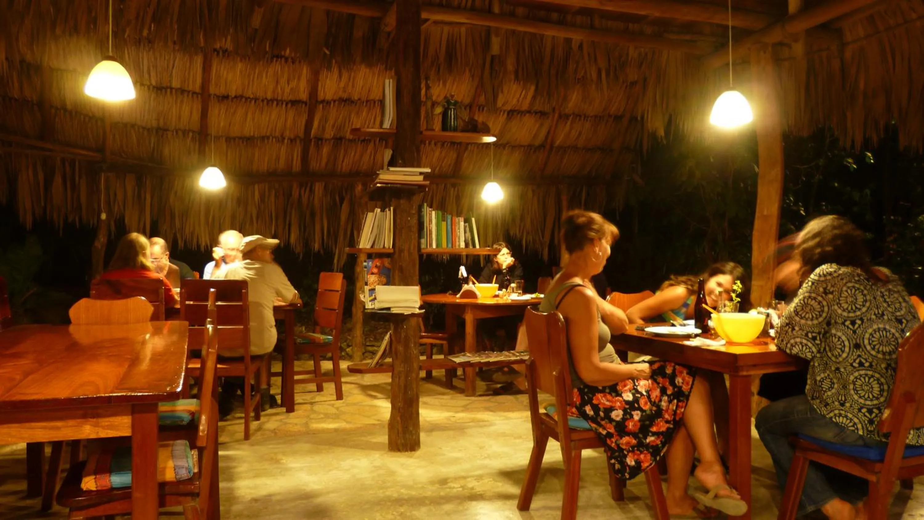 Restaurant/places to eat in Posada del Cerro