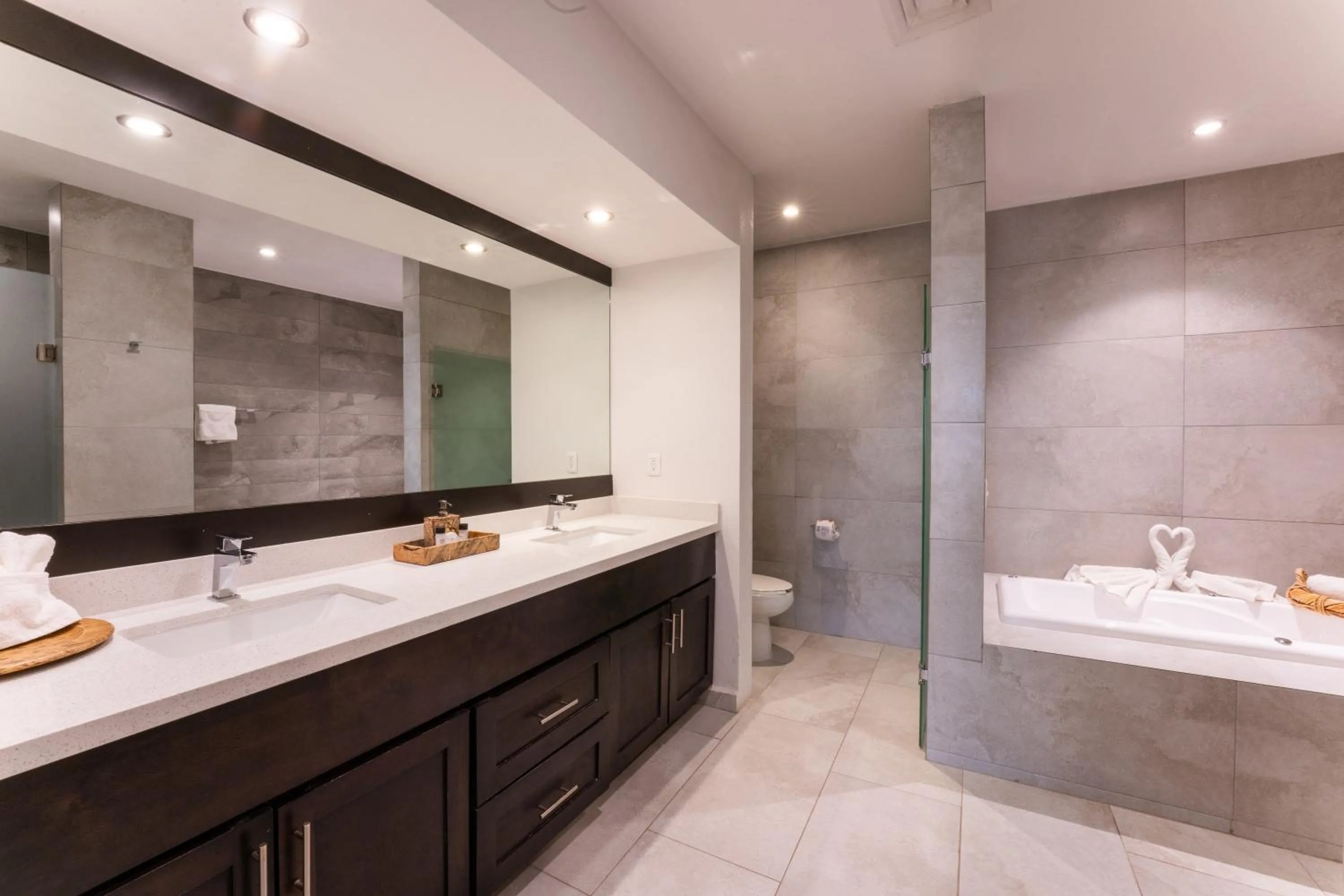 Shower in Laguna Shores Resort