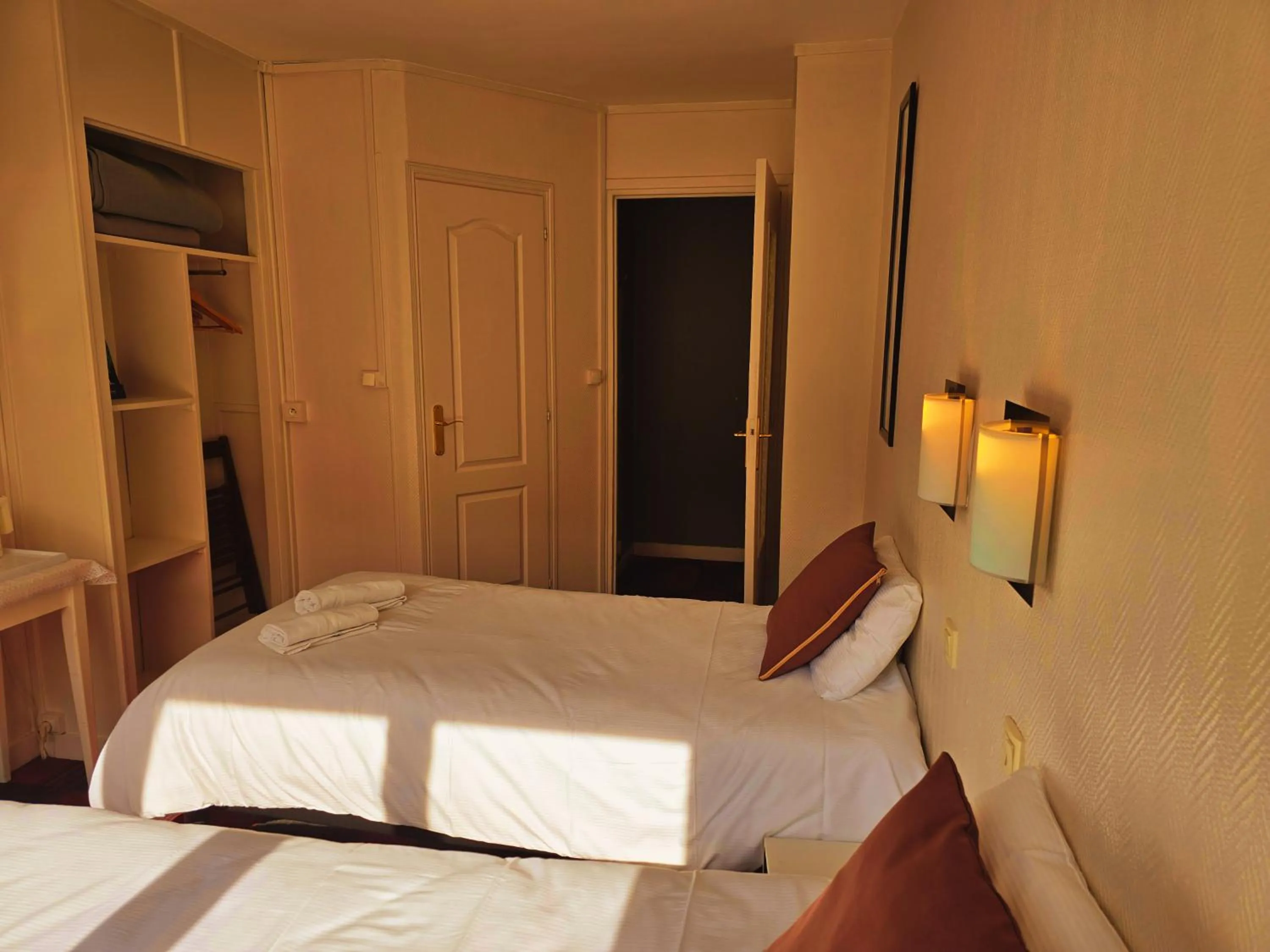 Bed in Hôtel Alexandra Centre Ville