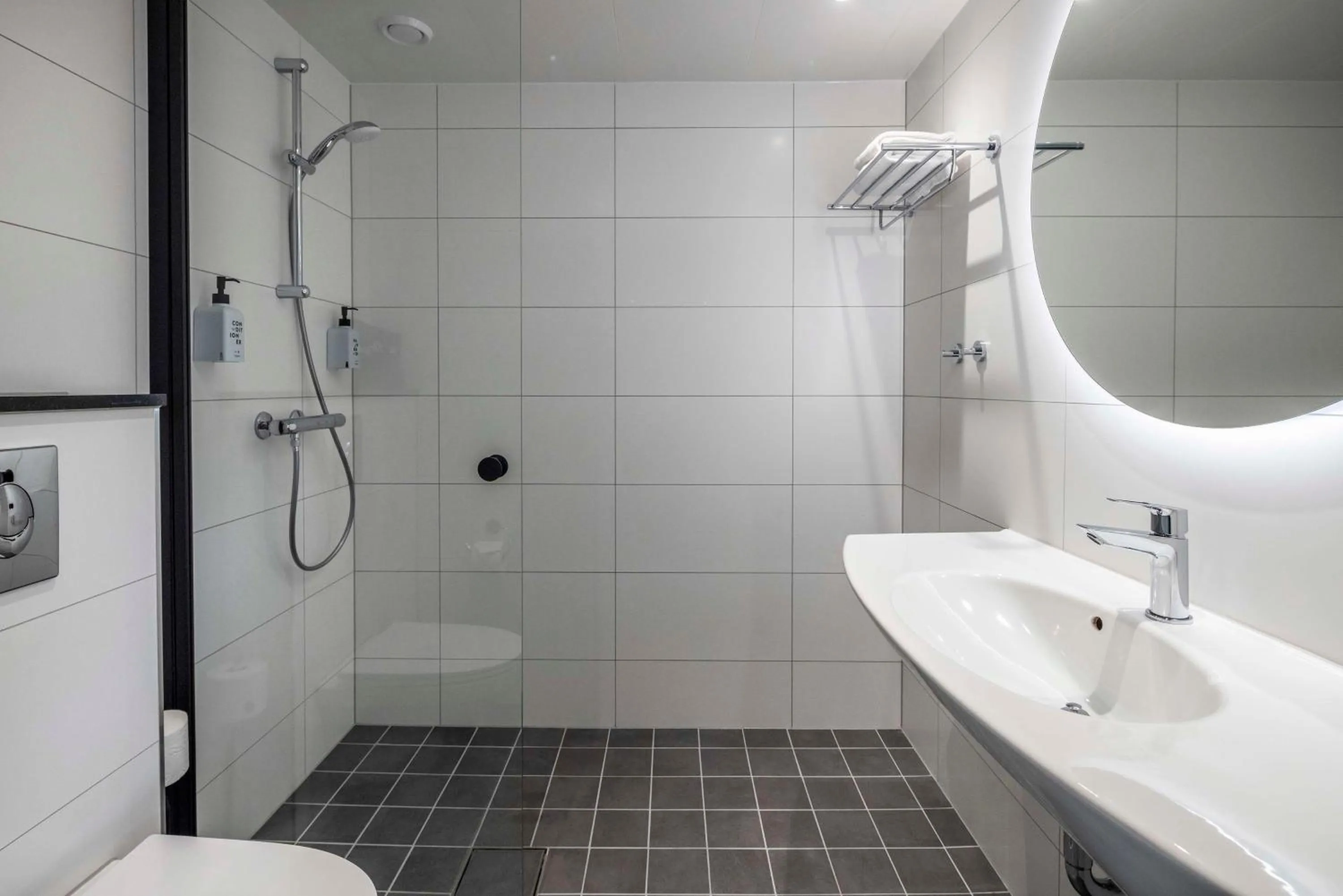 Bathroom in Scandic Sluseholmen