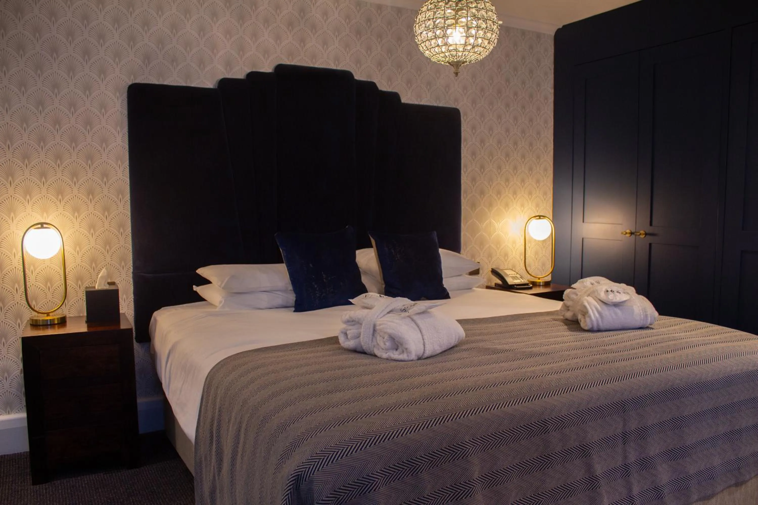 Bedroom, Bed in The Winchester Hotel and Spa