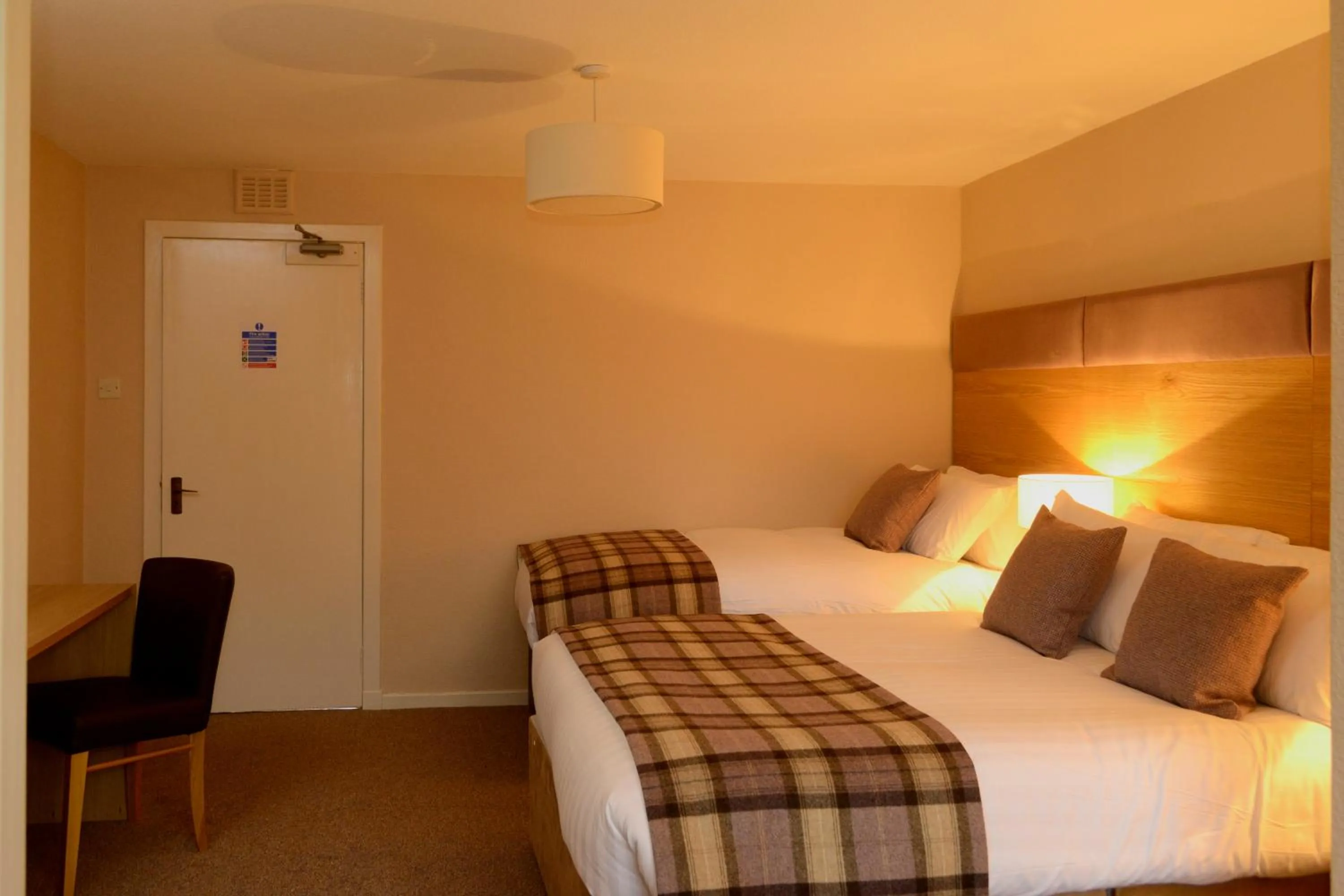 Other, Bed in The Acarsaid - Pitlochry