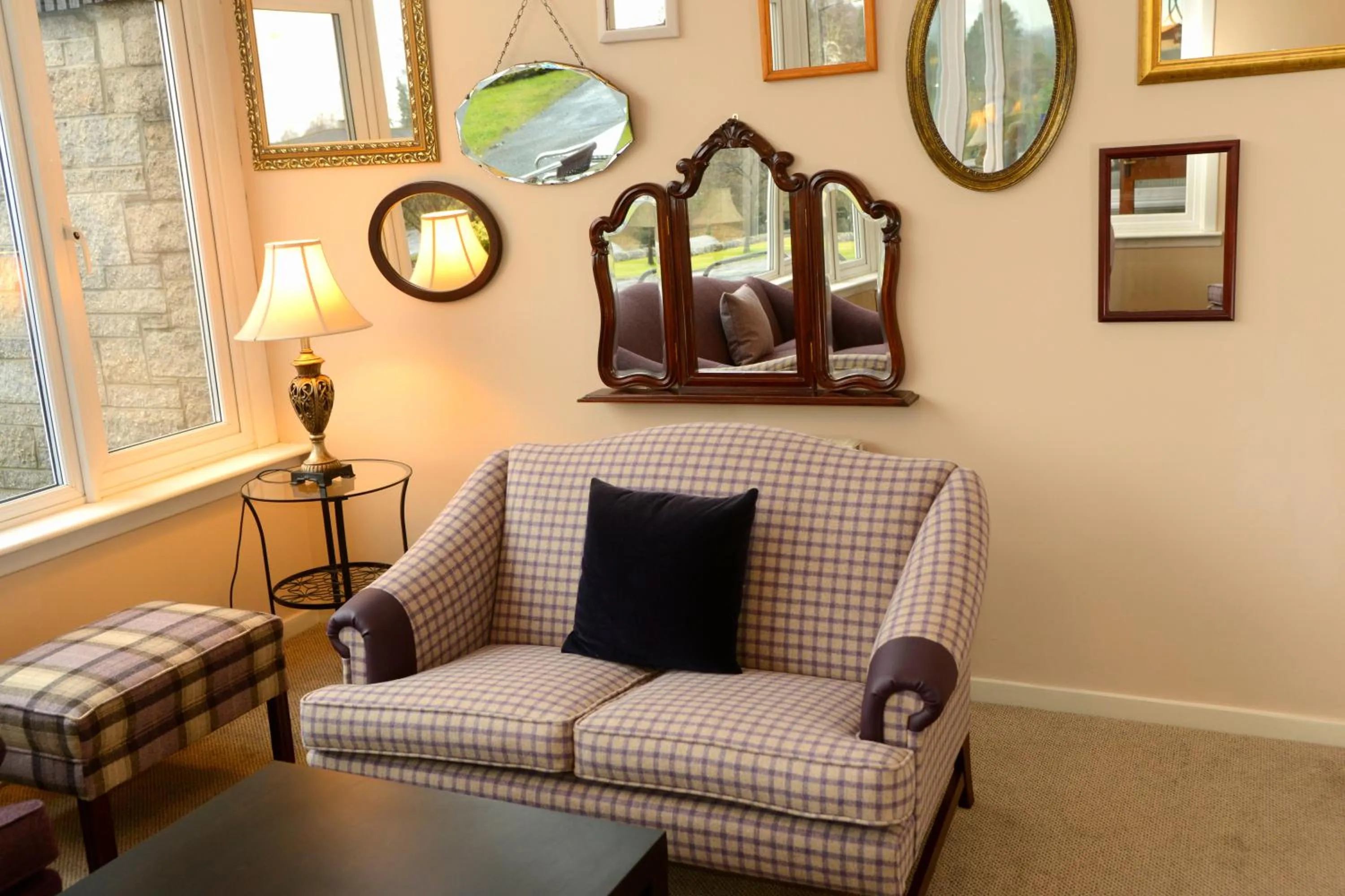 Lounge or bar in The Acarsaid - Pitlochry