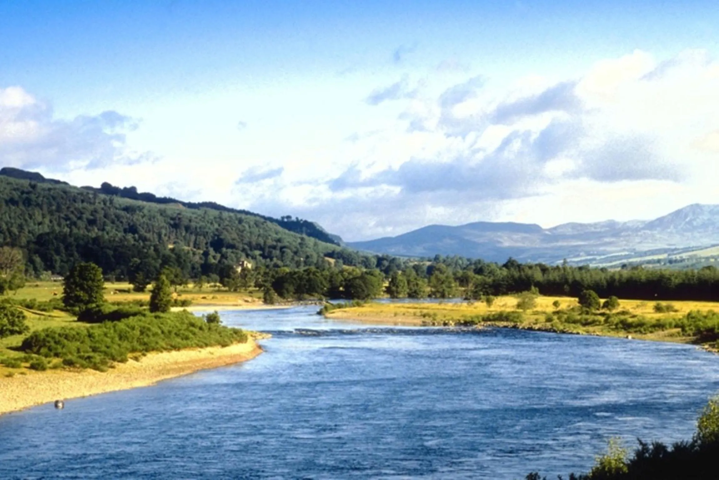 Area and facilities in The Acarsaid - Pitlochry