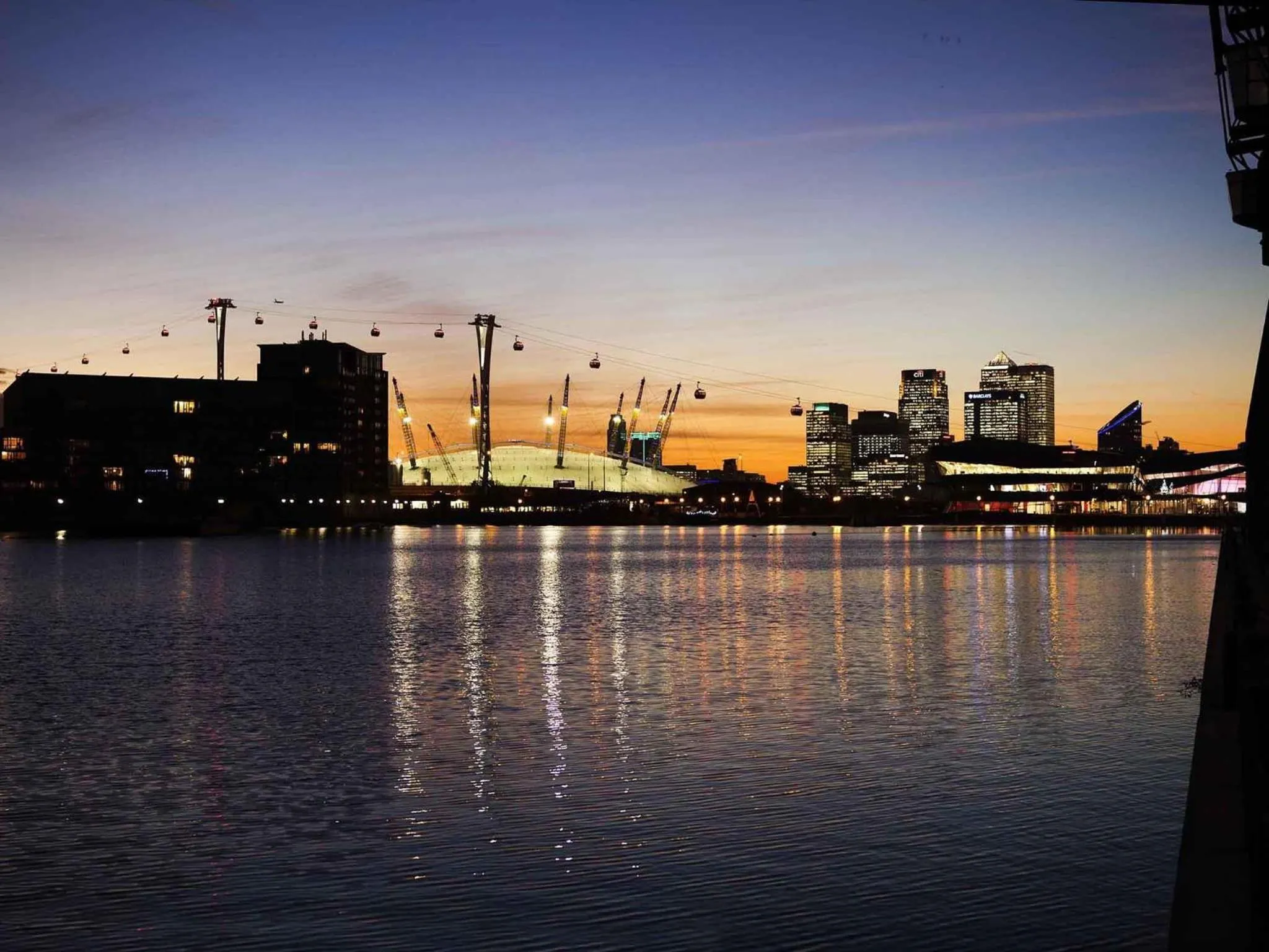 Lounge or bar in Novotel London Excel