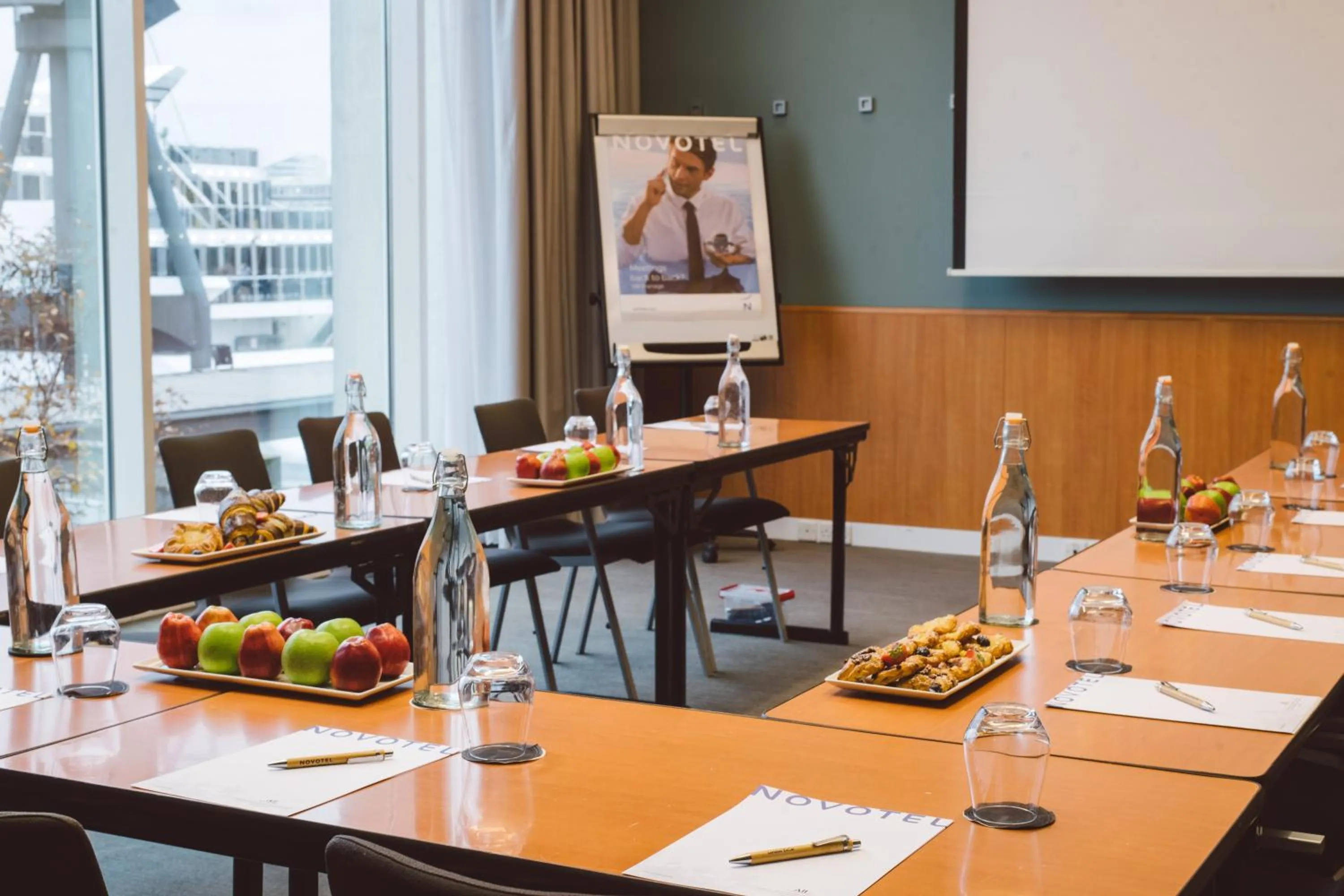 Meeting/conference room in Novotel London Excel