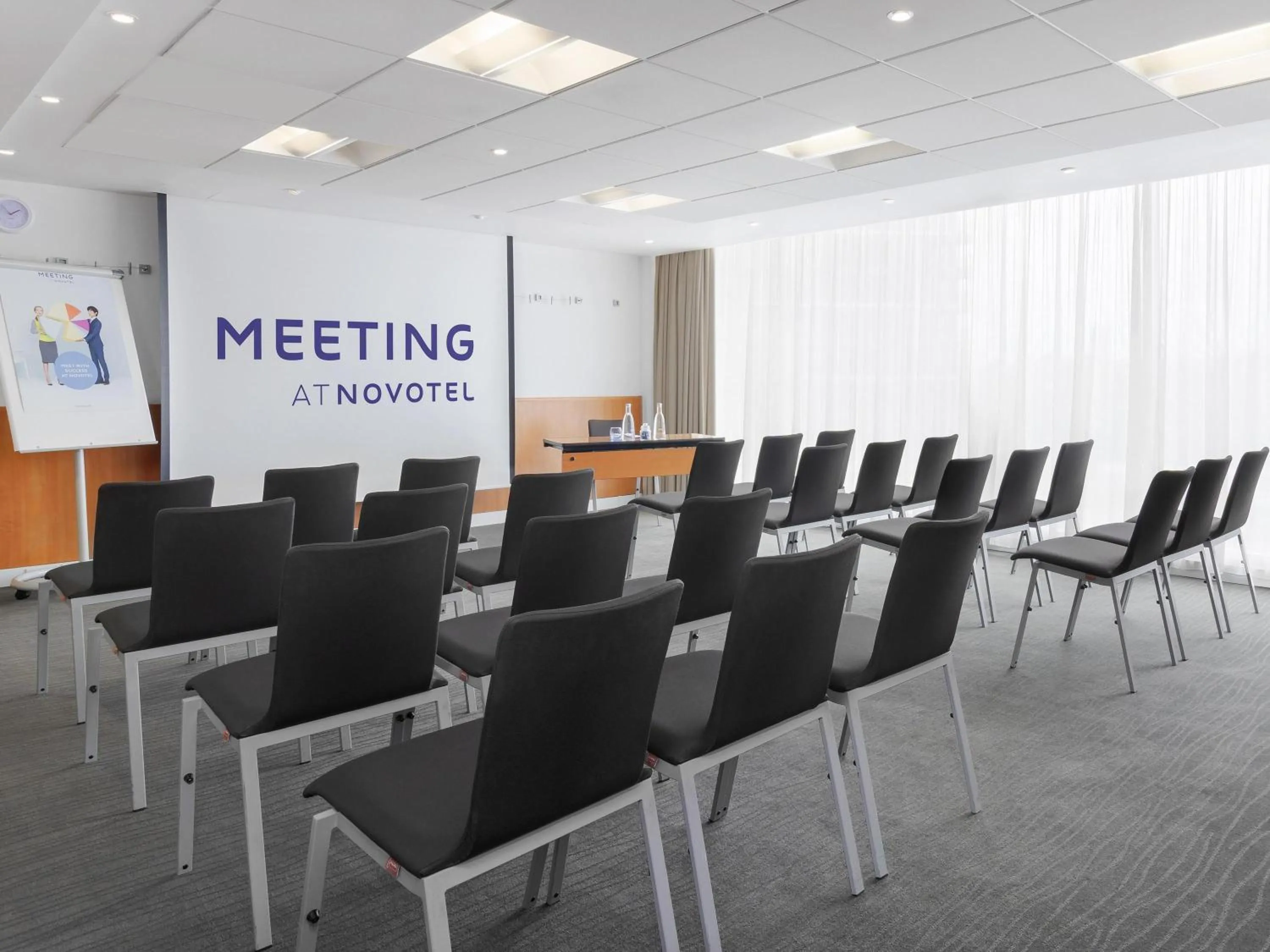 Meeting/conference room in Novotel London Excel