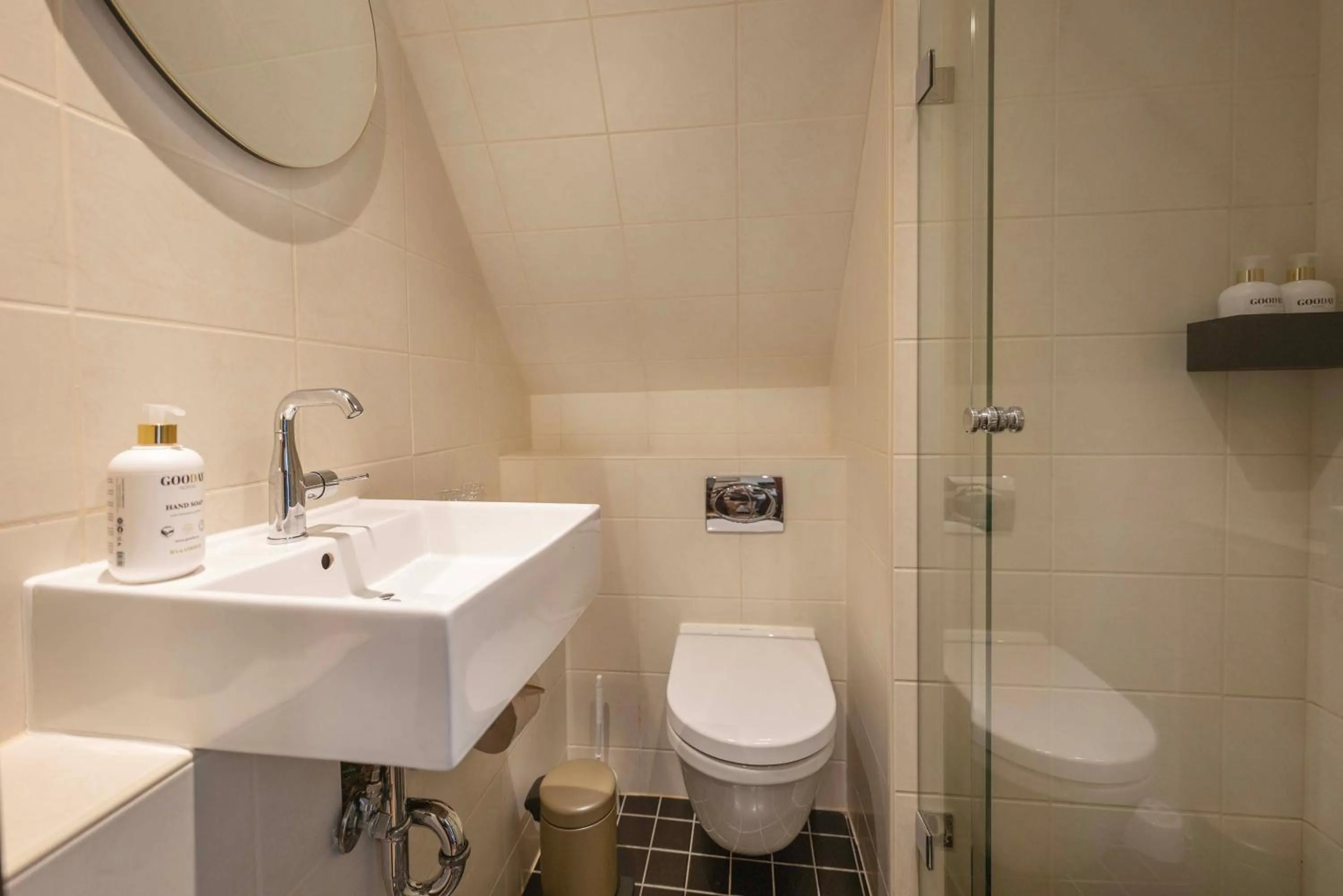 Bathroom in Hotel Mayfair