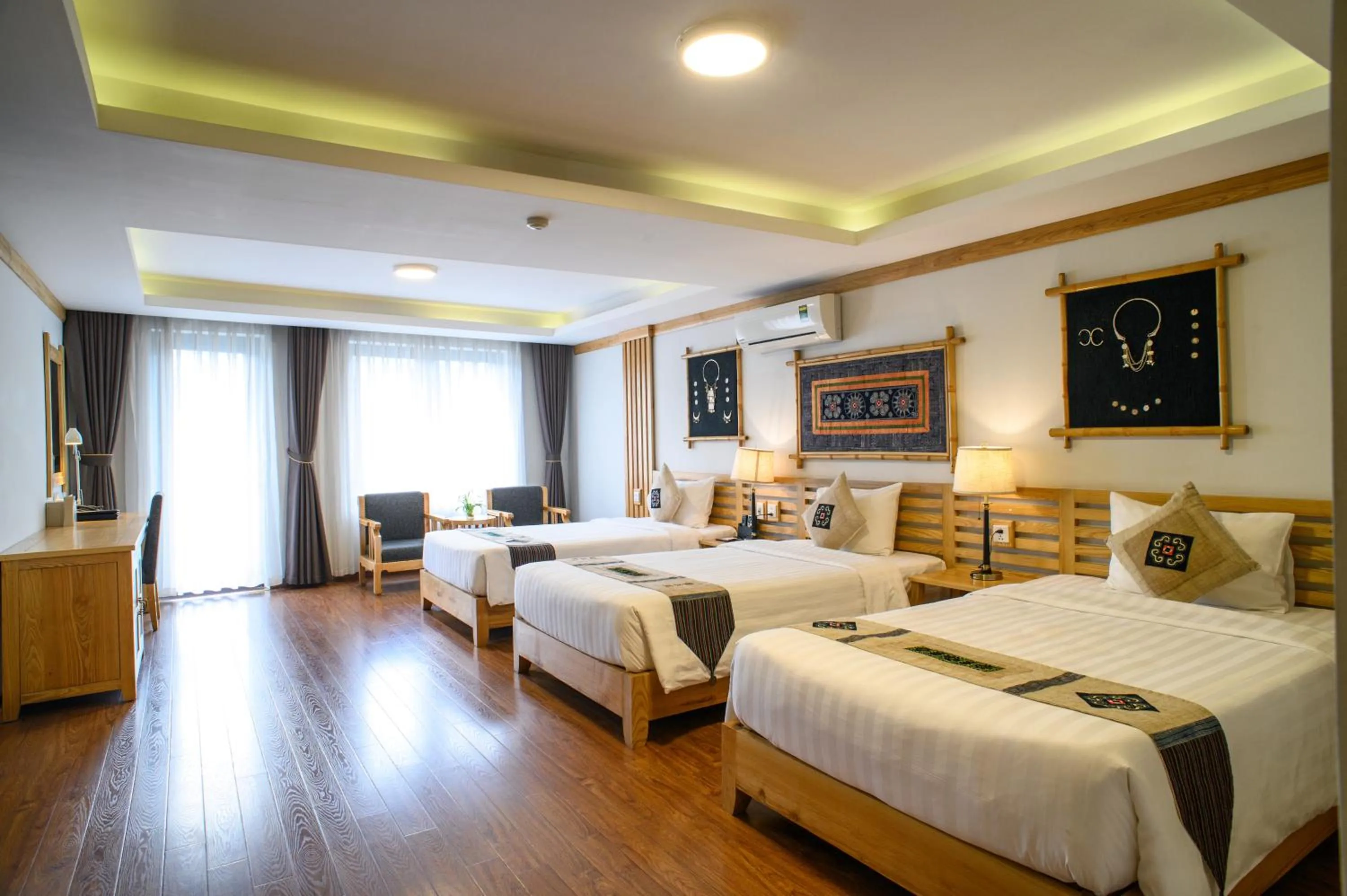 Photo of the whole room, Bed in Sapa Highland Resort & Spa