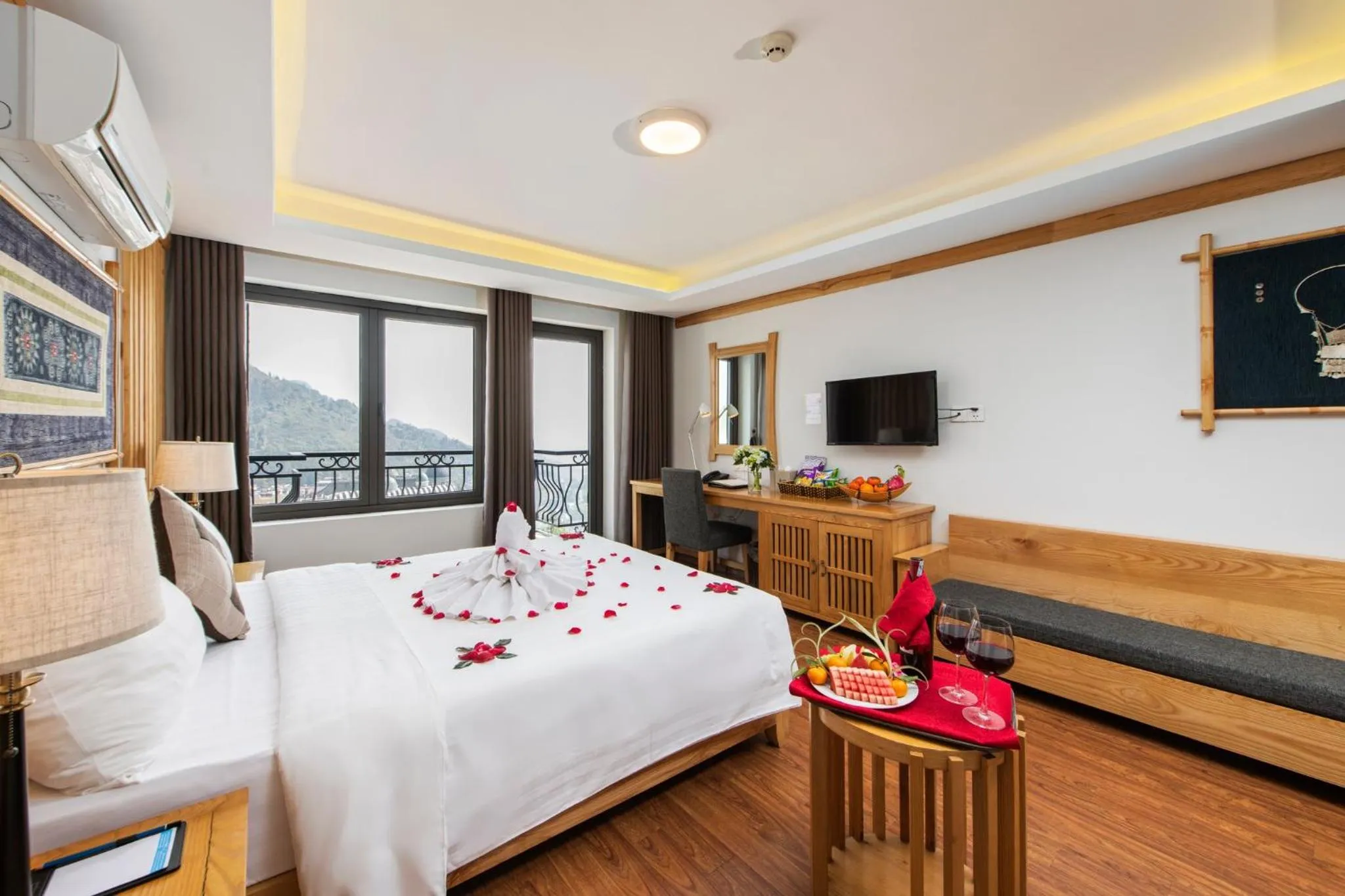 Decorative detail, Bed in Sapa Highland Resort & Spa