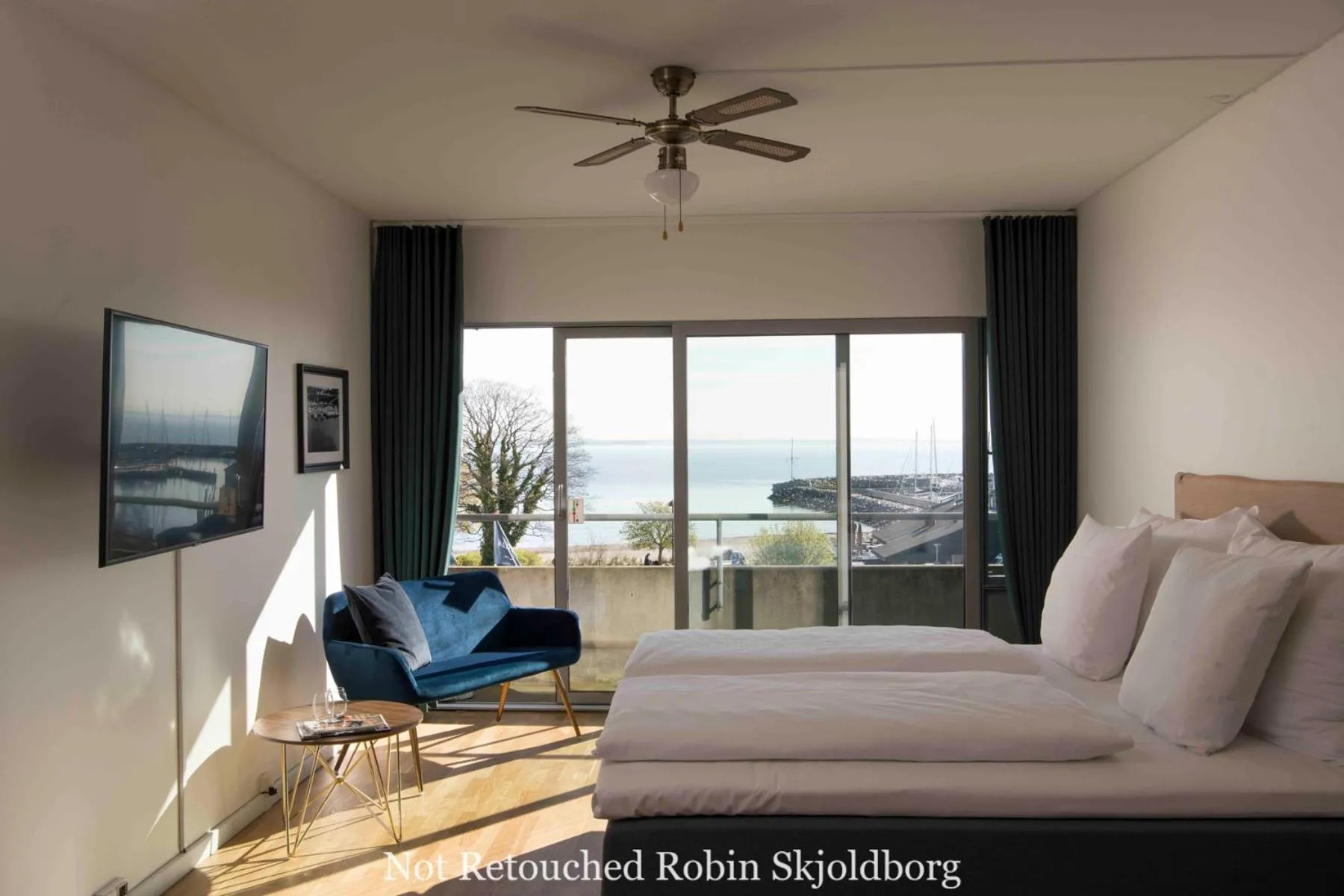 Photo of the whole room in Hotel Marina