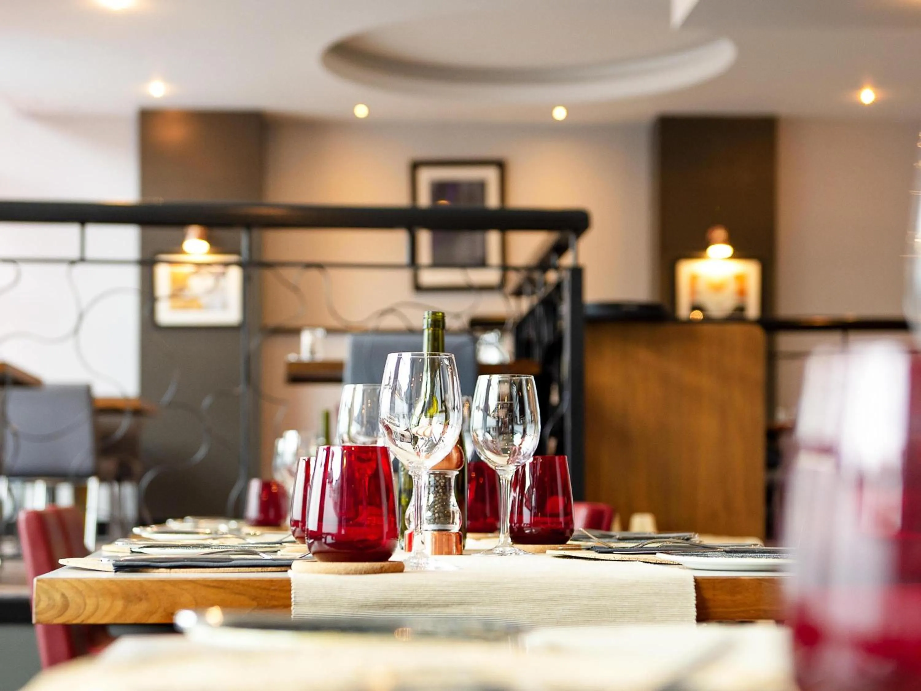 Restaurant/places to eat in Novotel Glasgow Centre