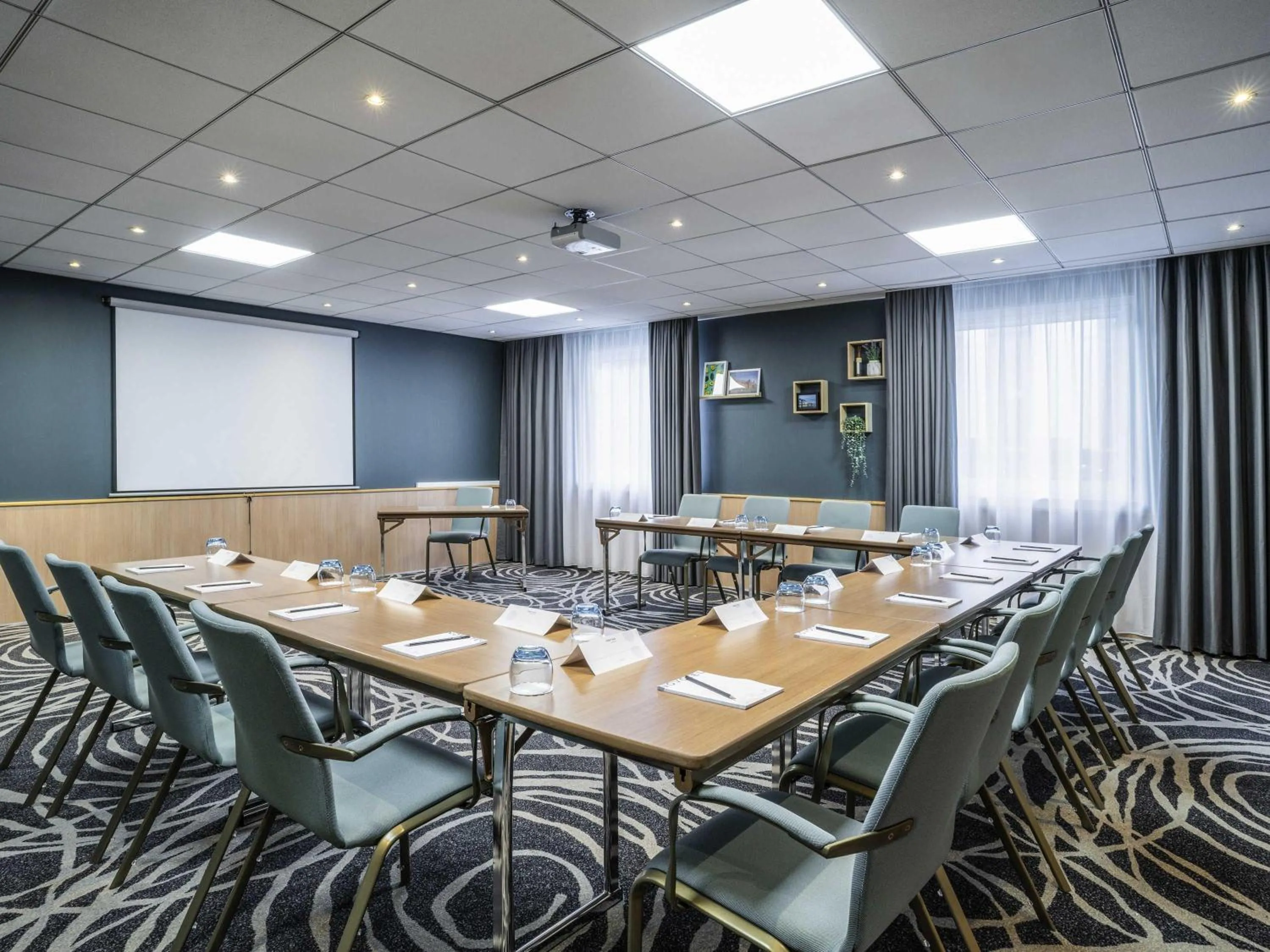 Meeting/conference room in Novotel Glasgow Centre
