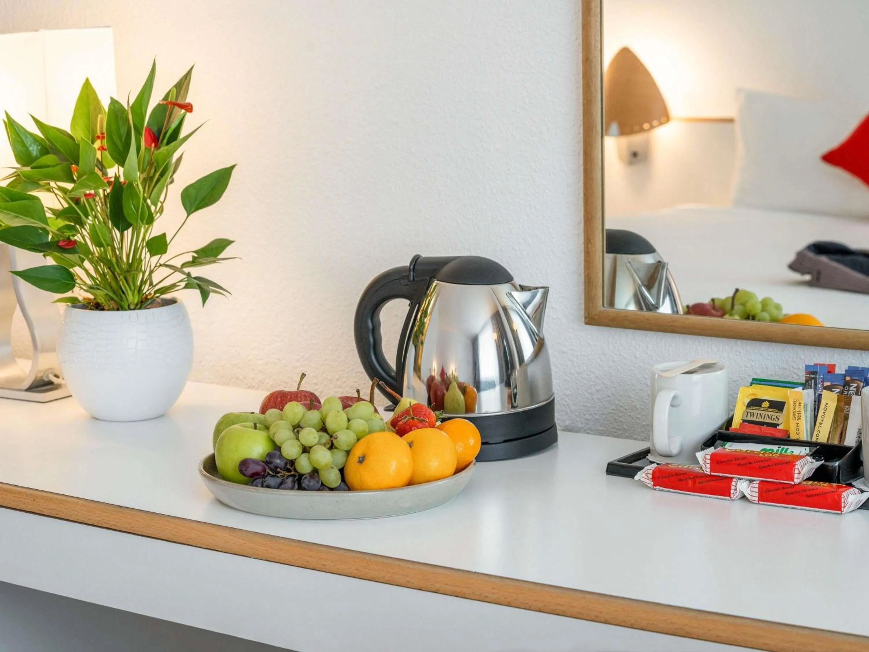 Standard Double Room - Disability Access in Novotel Glasgow Centre