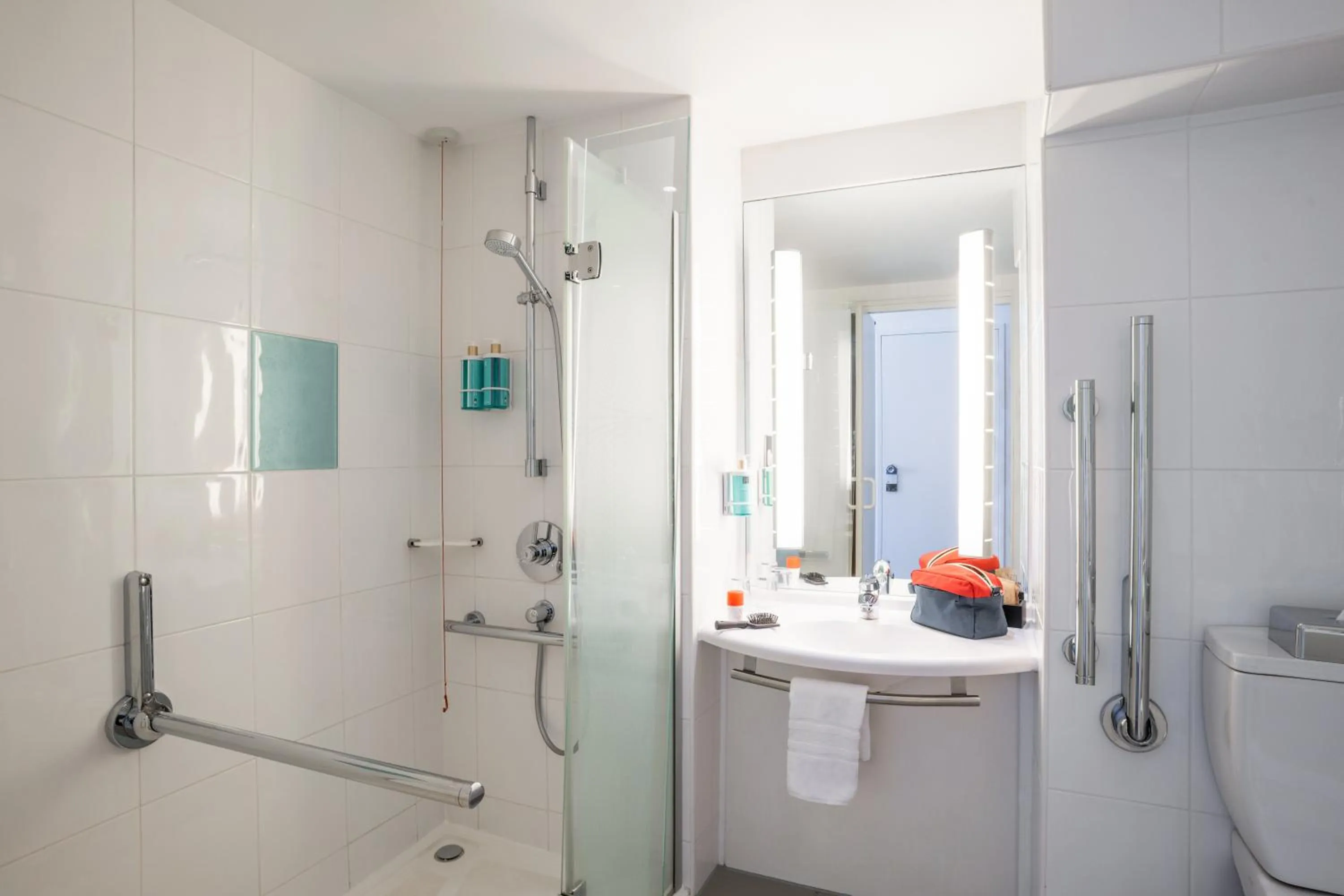 acessibility in Novotel Glasgow Centre