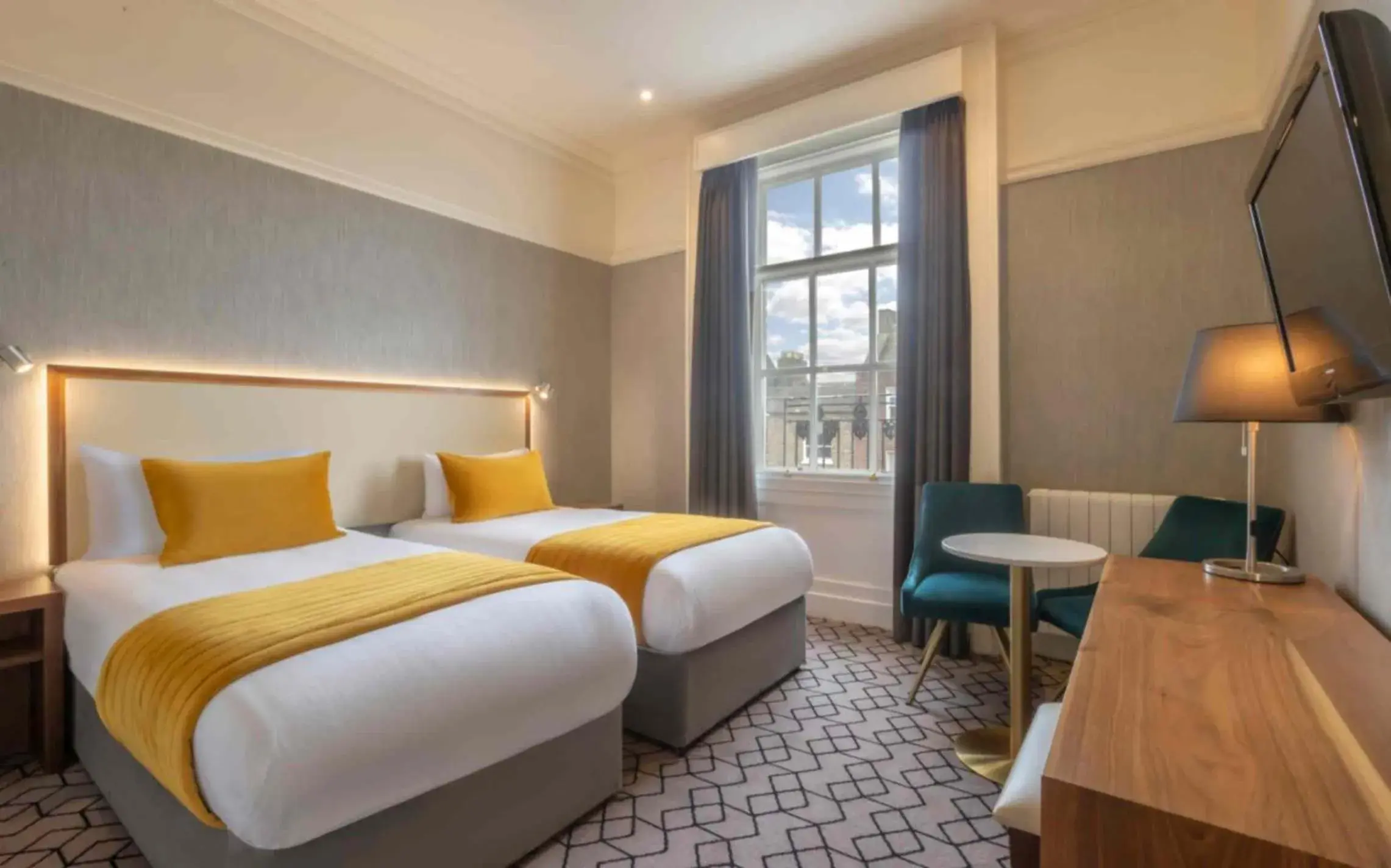 Twin Room in Albany House Twin Room in Albany House