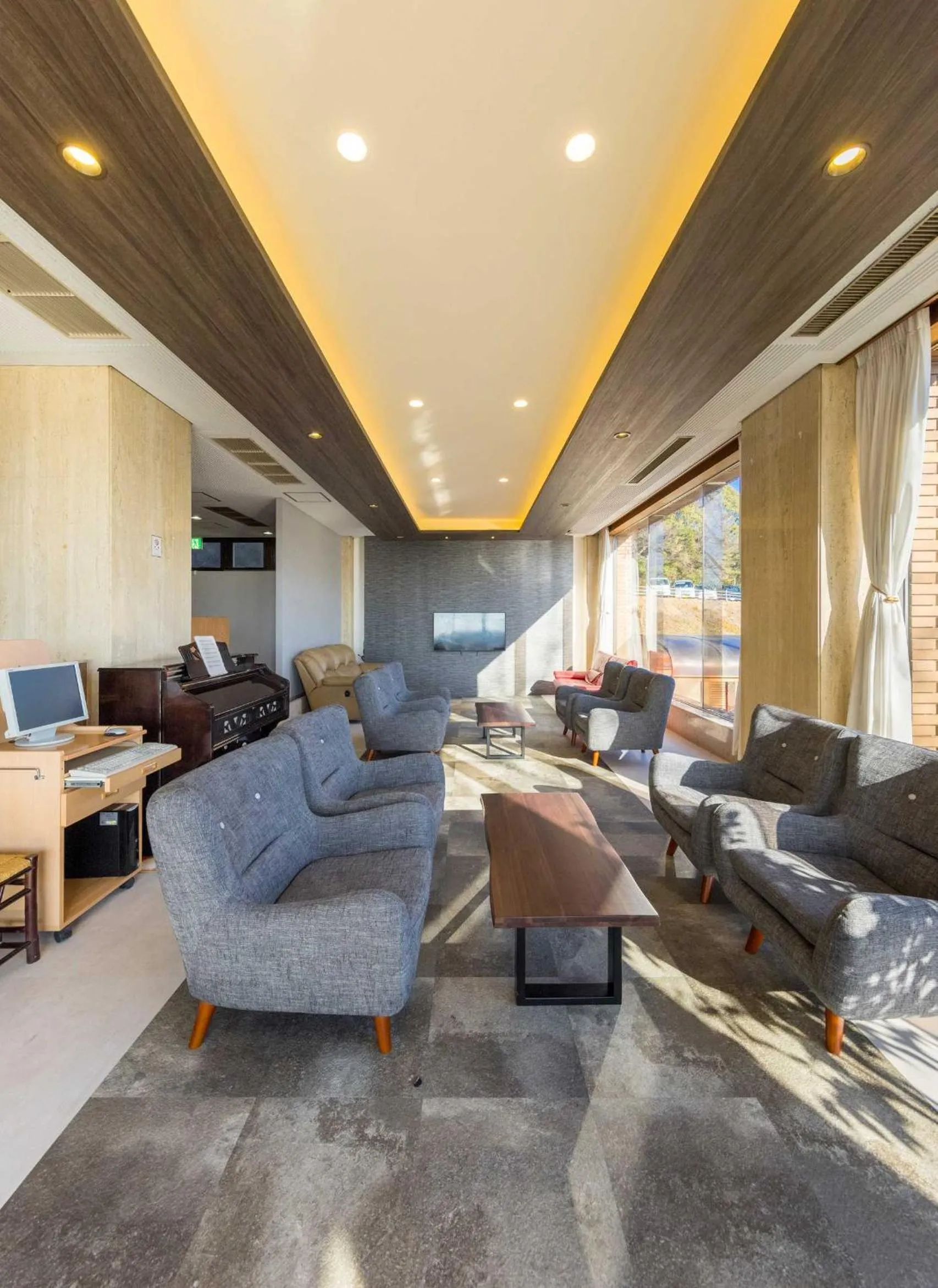 Toyokawa Grand Hotel