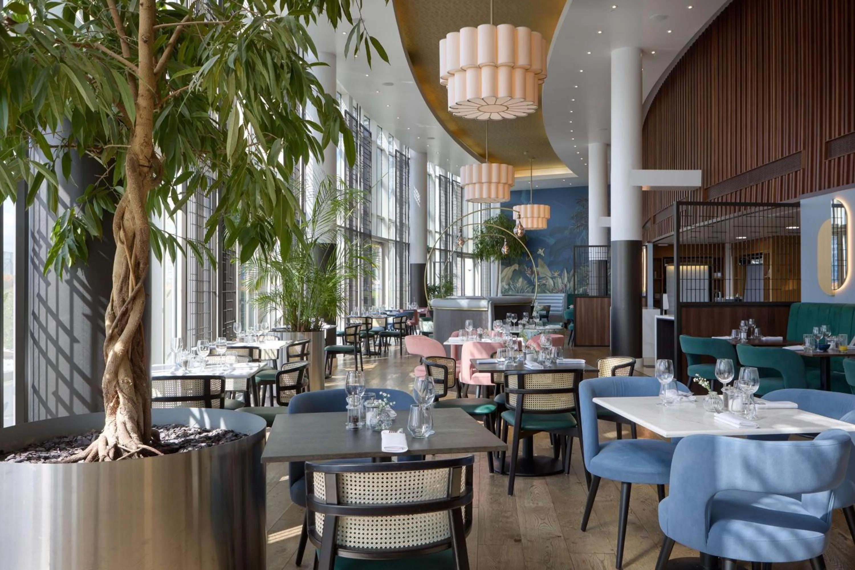 Restaurant/places to eat in DoubleTree By Hilton London Excel