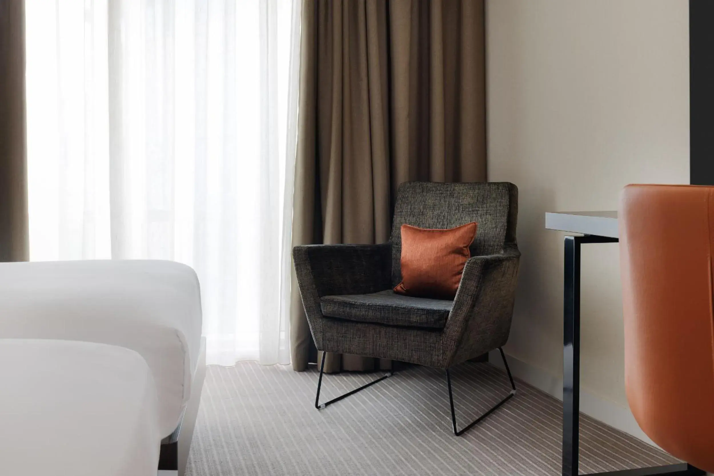 Deluxe Twin Room with View in DoubleTree By Hilton London Excel Deluxe Twin Room with View in DoubleTree By Hilton London Excel