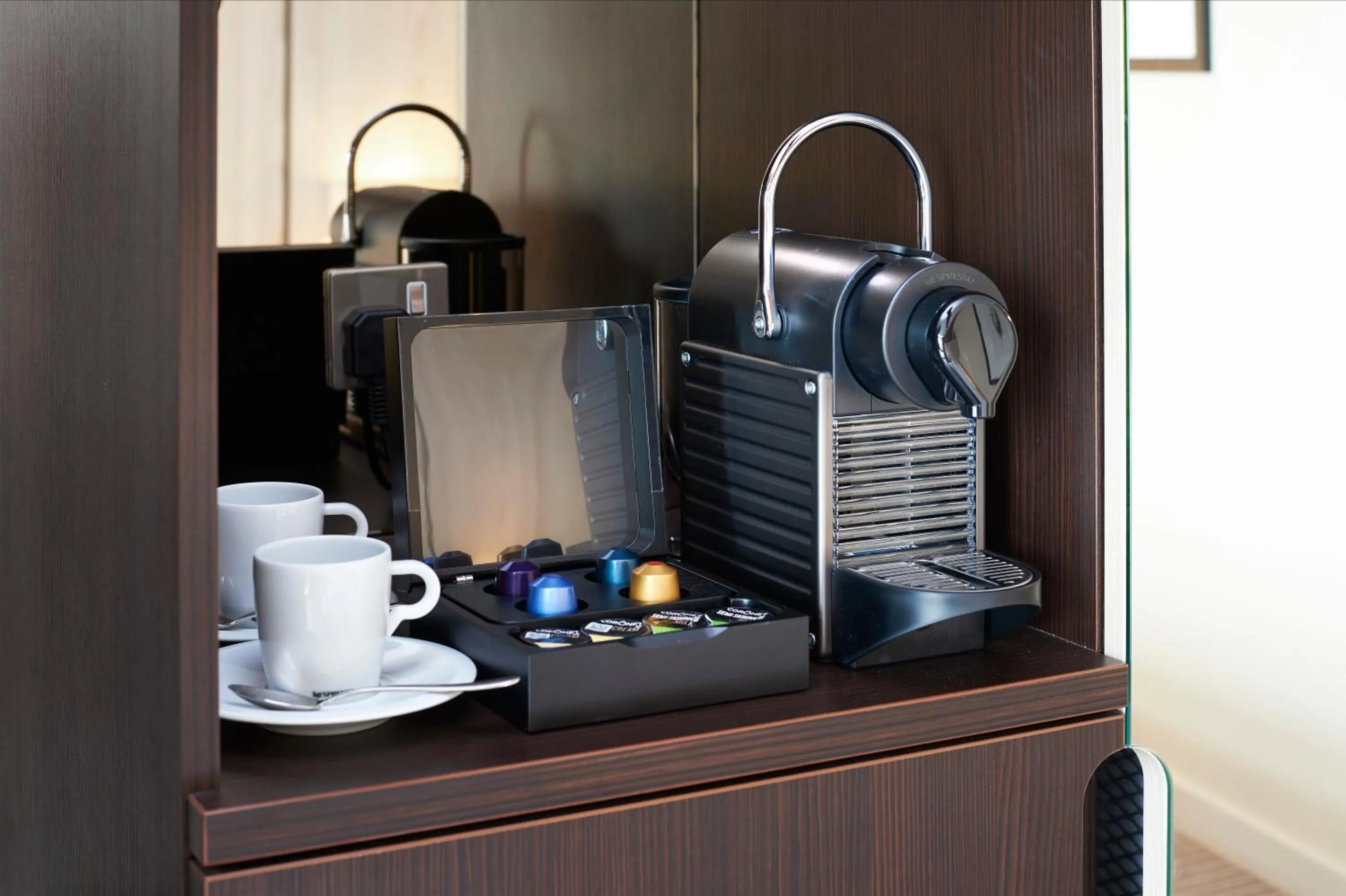 Coffee/tea facilities in DoubleTree By Hilton London Excel