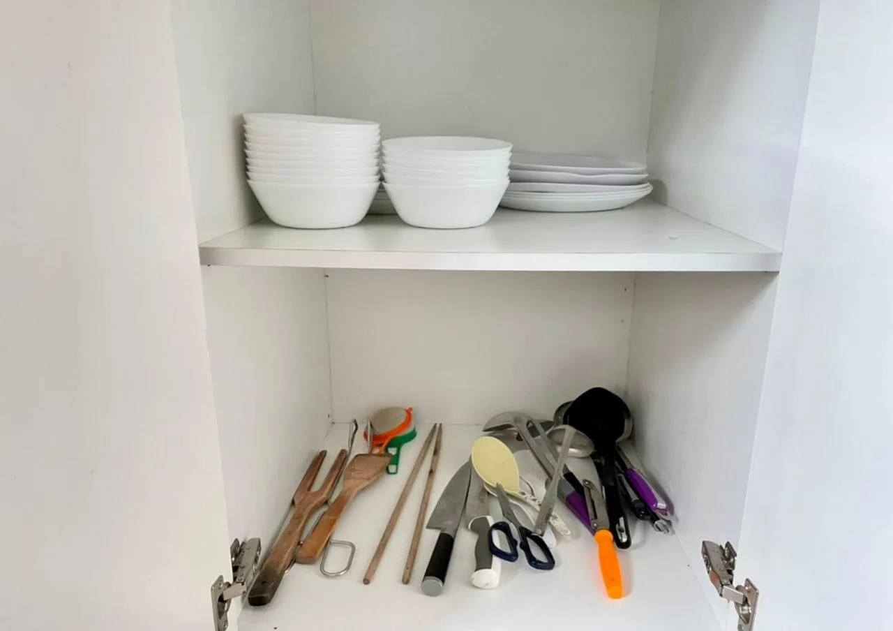 Kitchen or kitchenette in Play Residence at Golden Hills