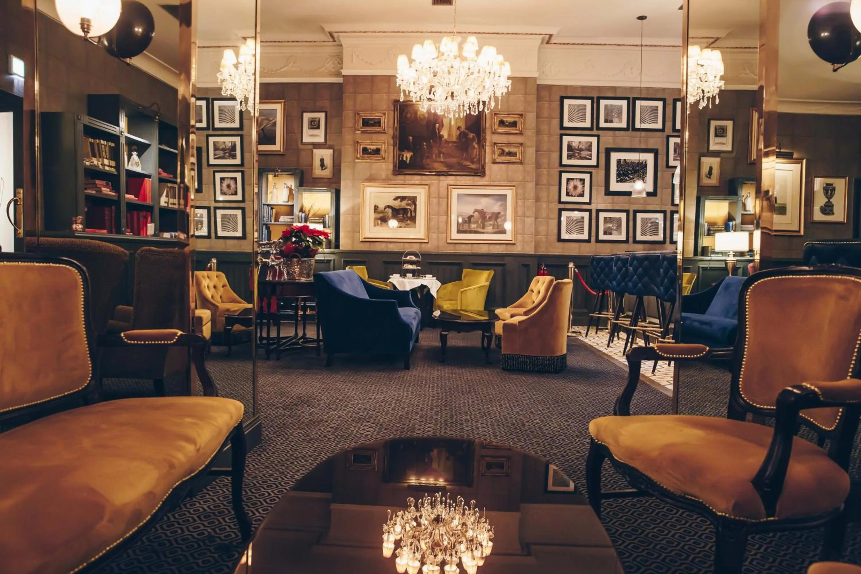 Lounge or bar in Fitzpatrick Castle Hotel