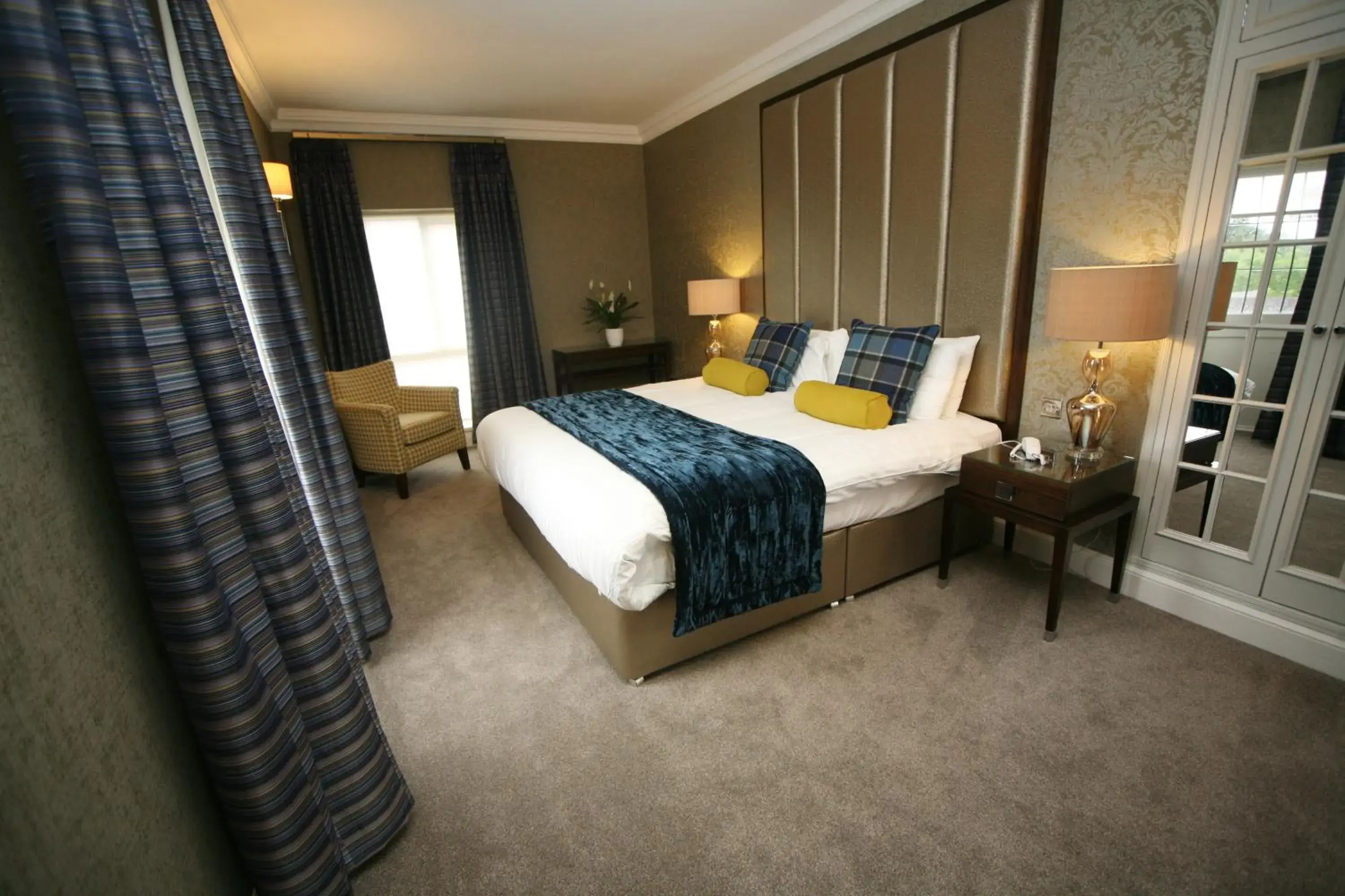 Junior Suite in Crabwall Manor & Spa - BW Signature Collection Junior Suite in Crabwall Manor & Spa - BW Signature Collection