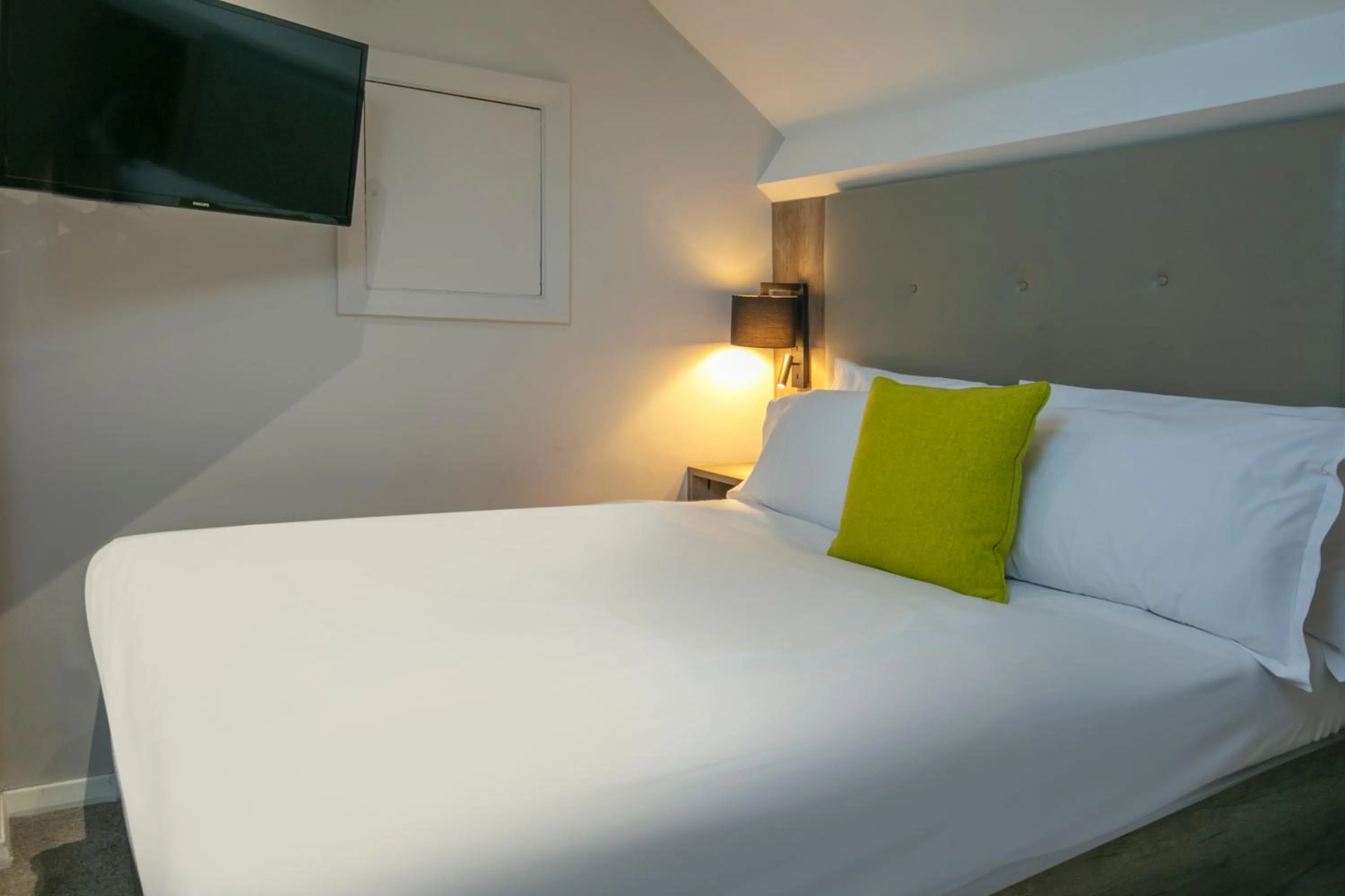 Bedroom, Bed in Crabwall Manor & Spa - BW Signature Collection